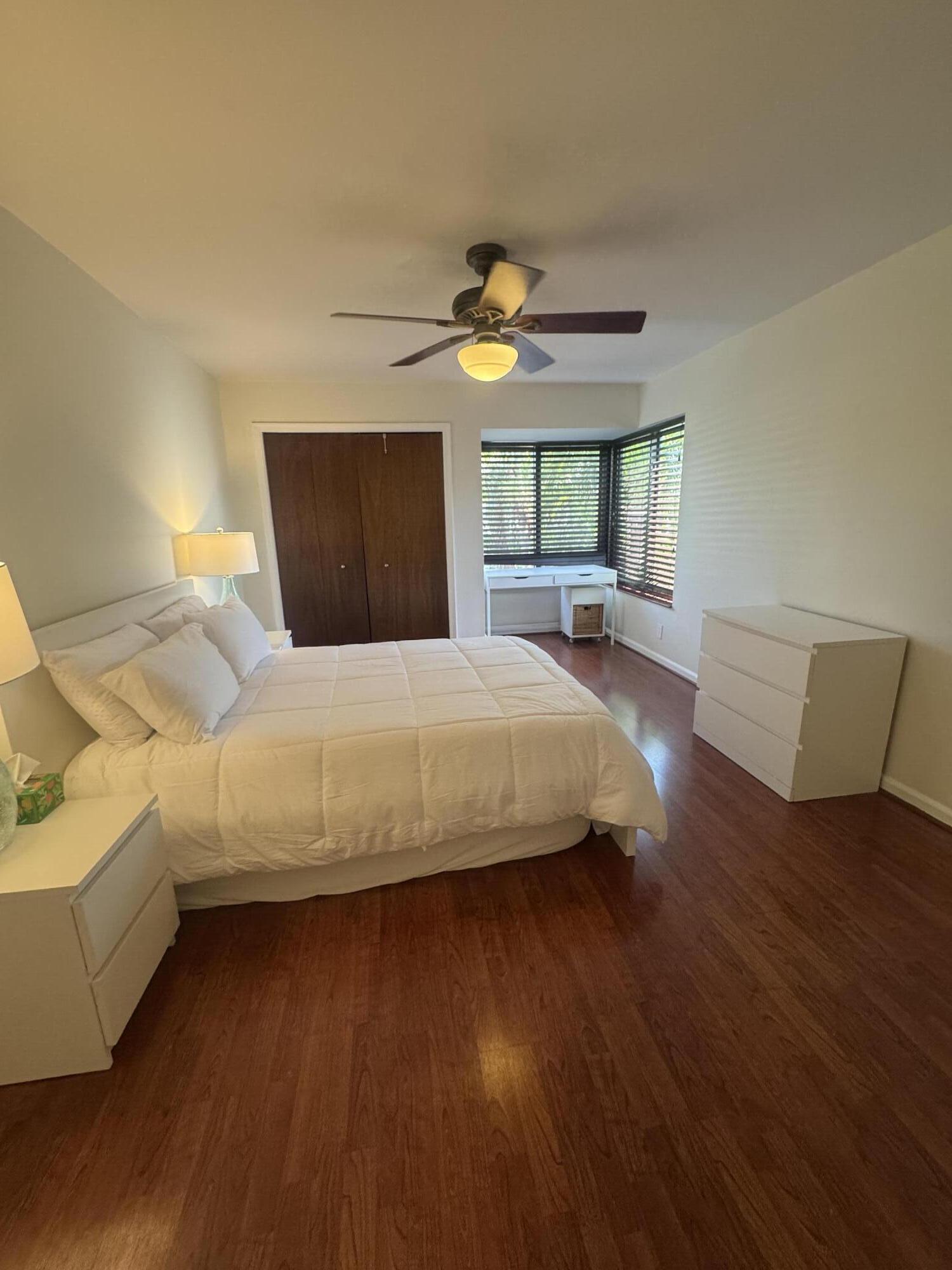 1127 Boca Cove Lane