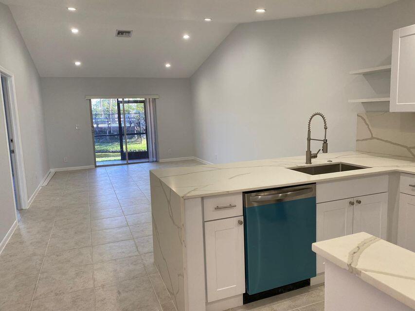 9973 Three Lakes Circle