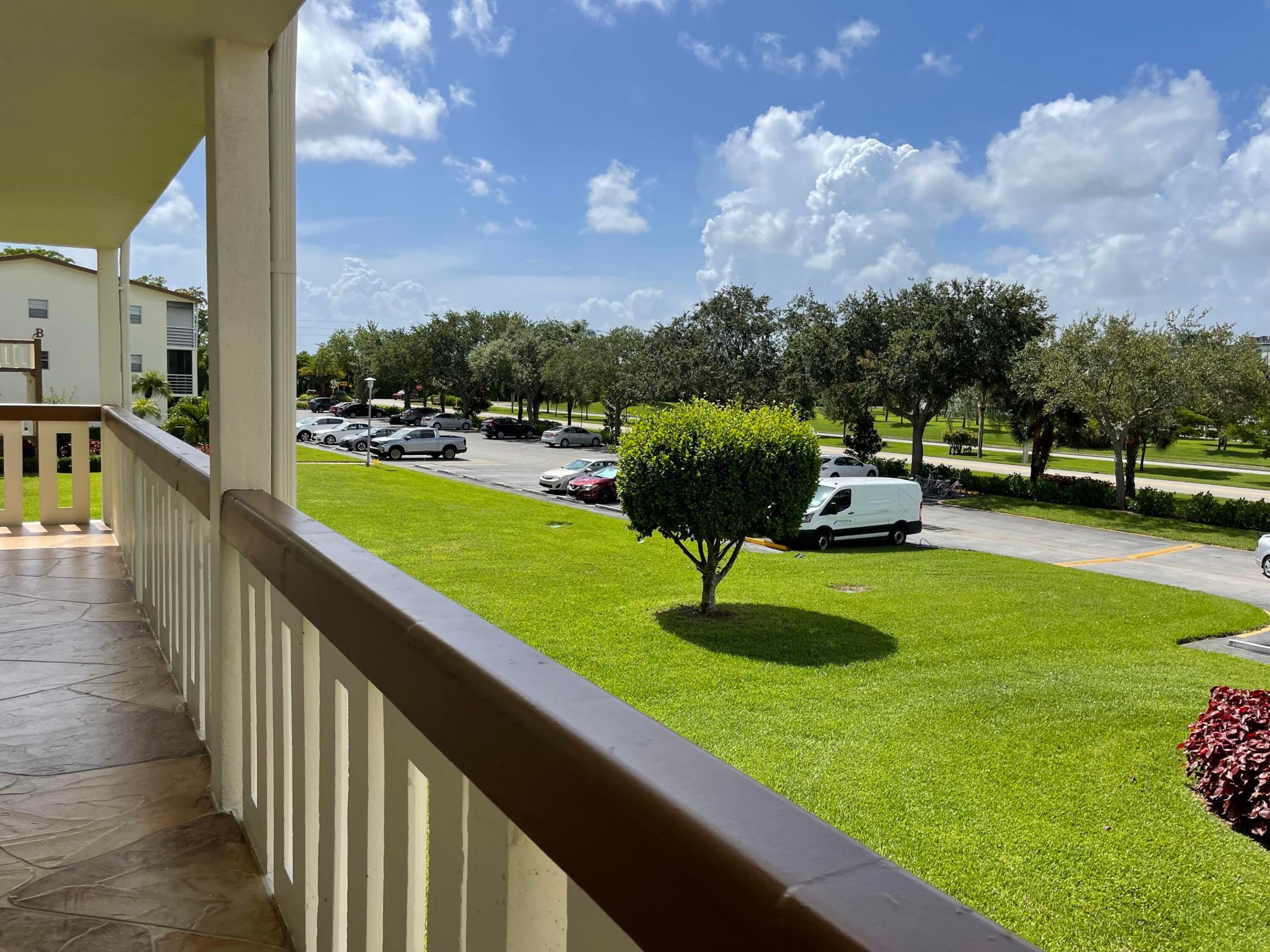 27 Mansfield