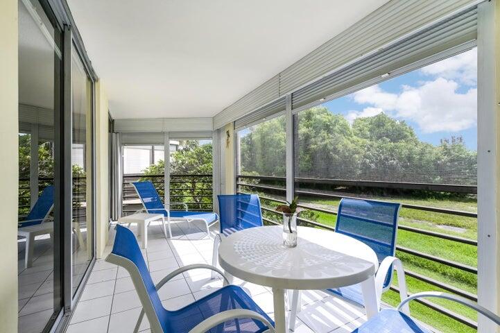 5340 NW 2nd Avenue NW 226