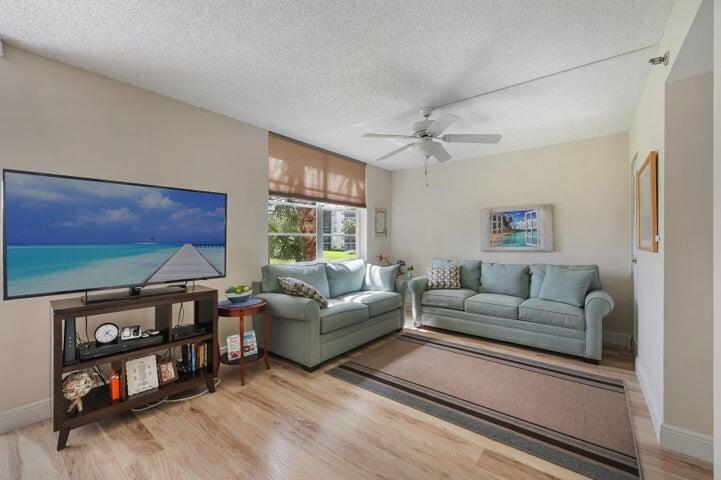 5340 NW 2nd Avenue NW 226