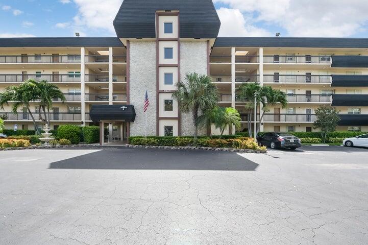 5340 NW 2nd Avenue NW 226