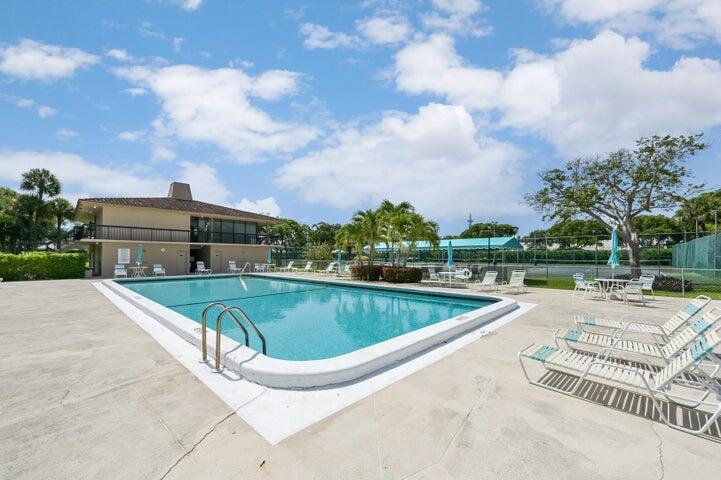 5340 NW 2nd Avenue NW 226