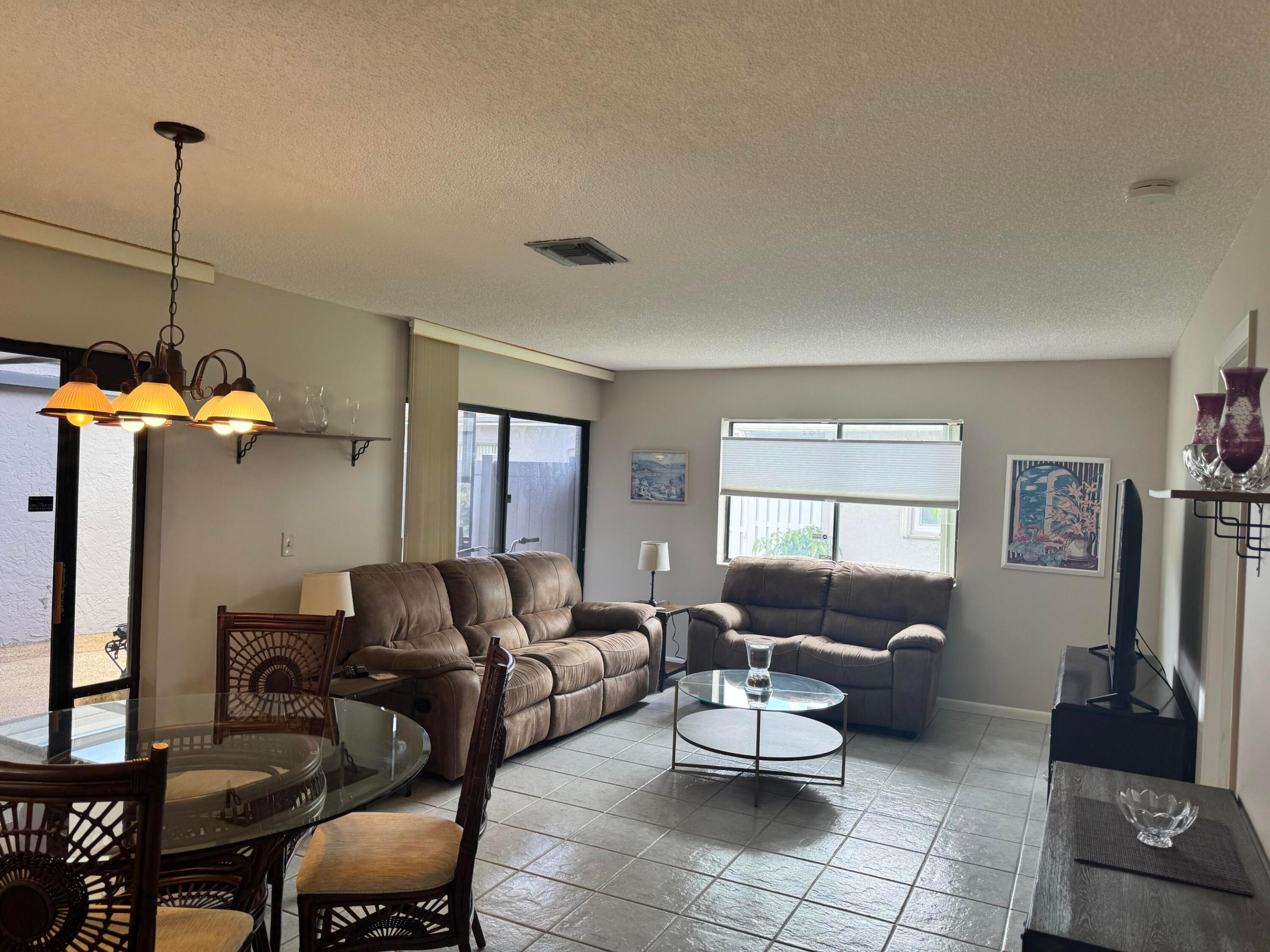 14822 Wildflower Lane