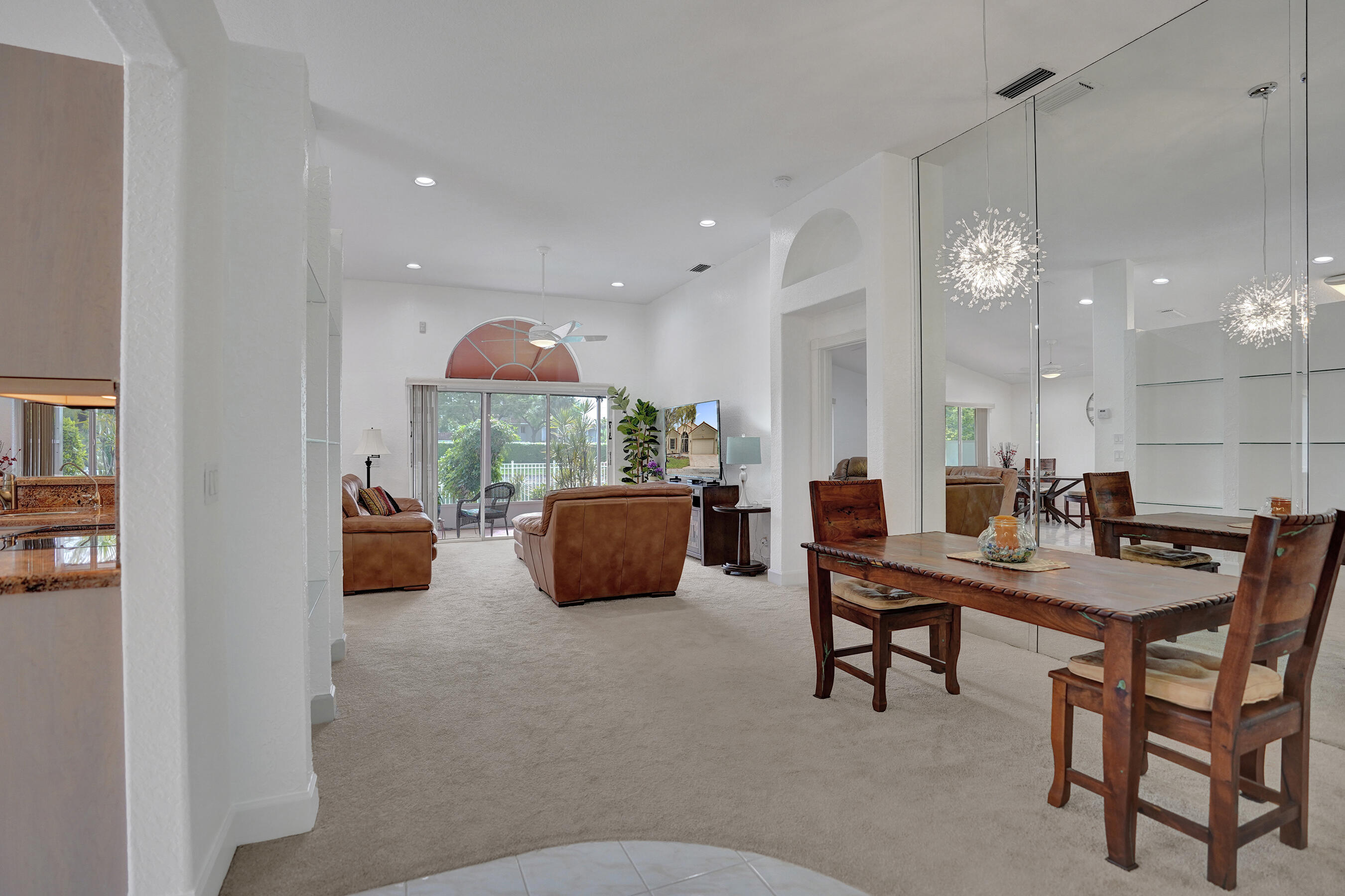 600 NW 45th Avenue