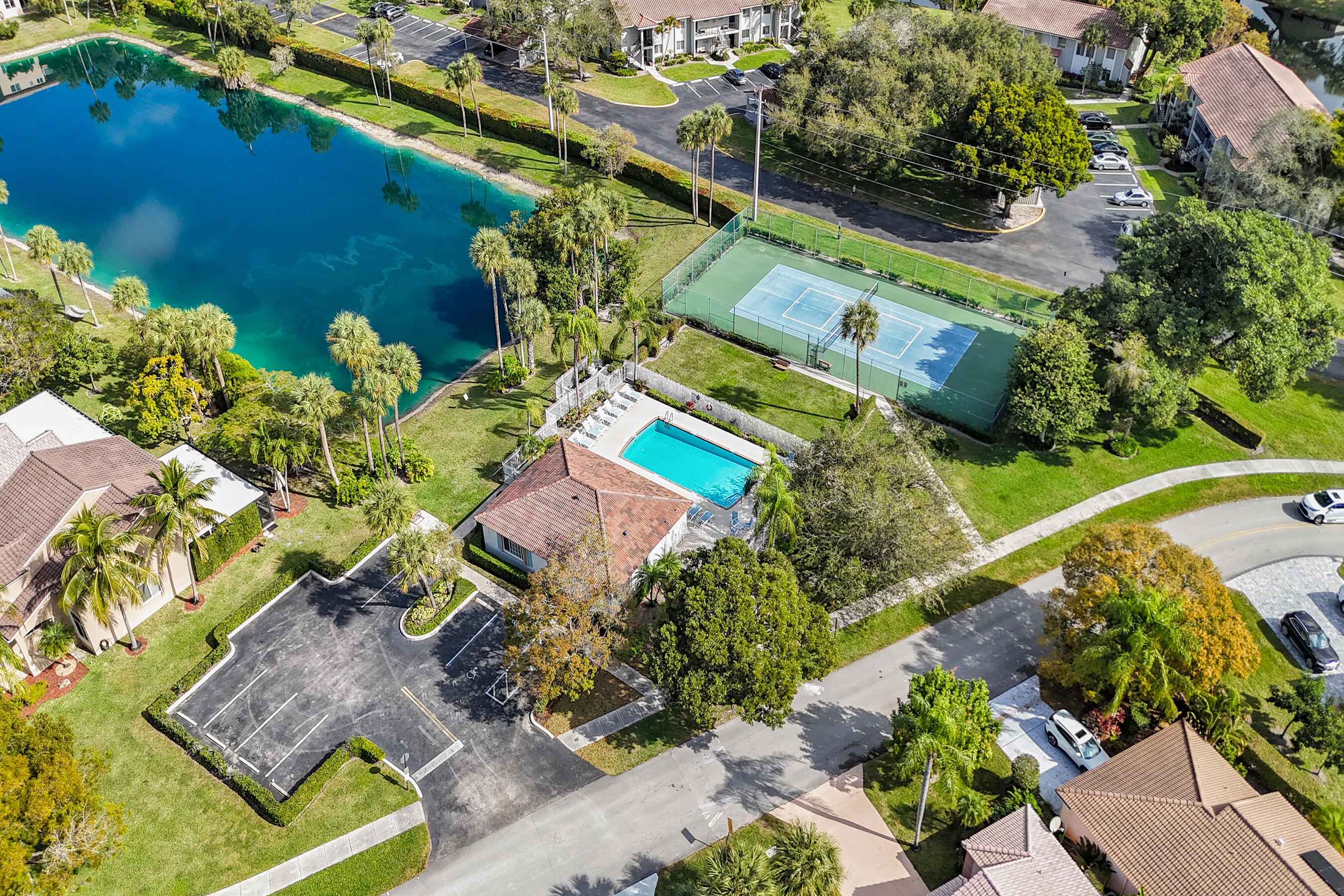 600 NW 45th Avenue