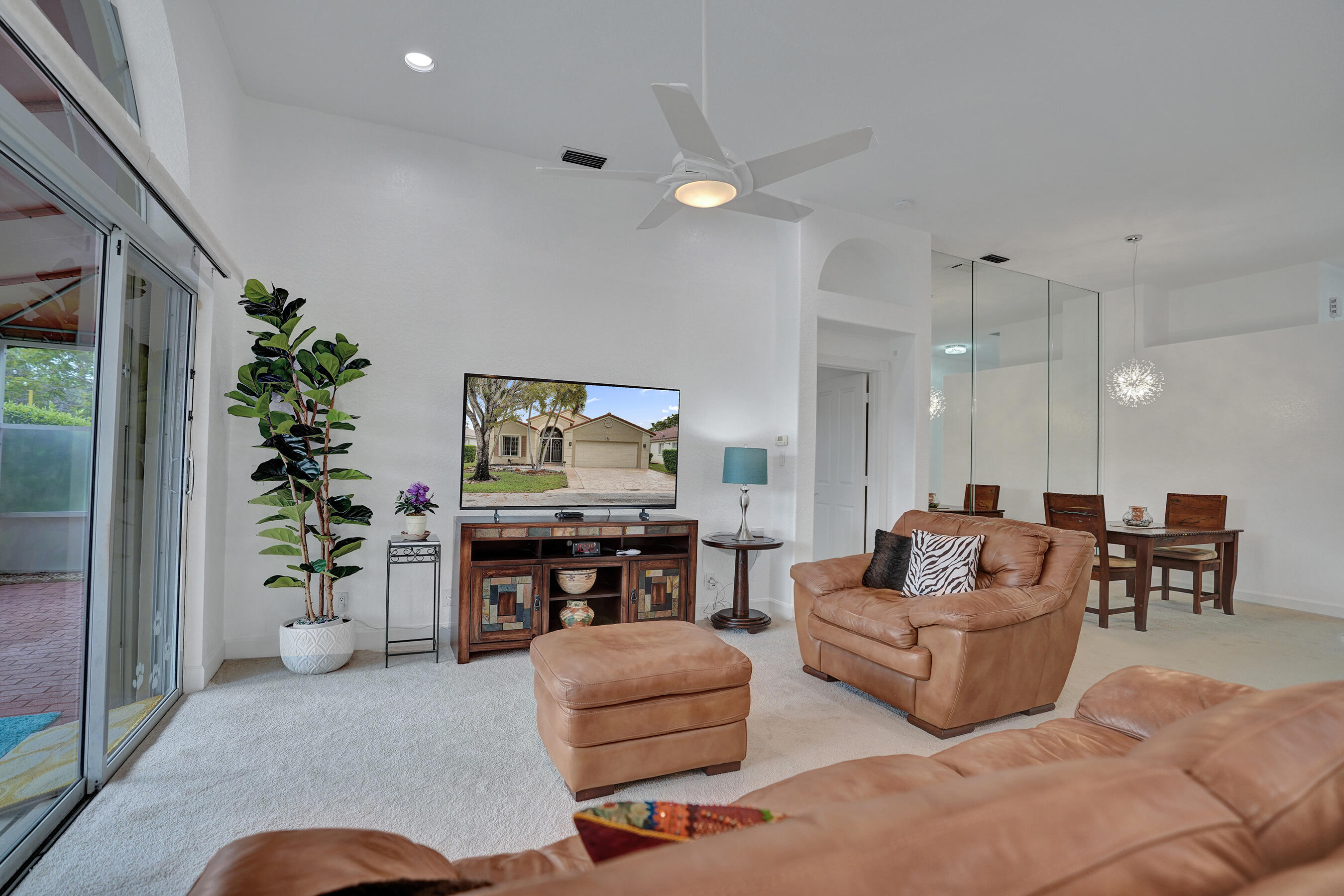 600 NW 45th Avenue