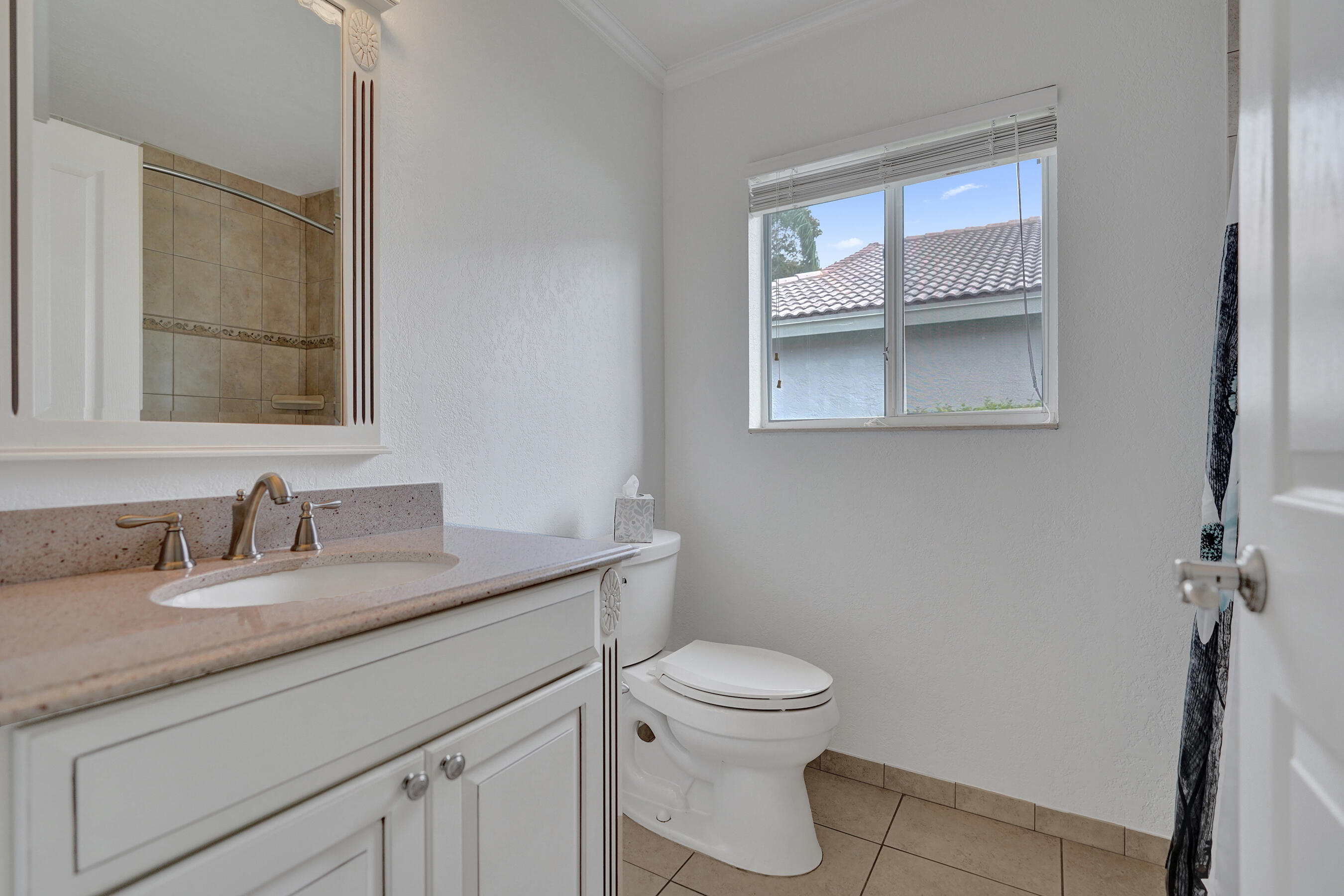 600 NW 45th Avenue