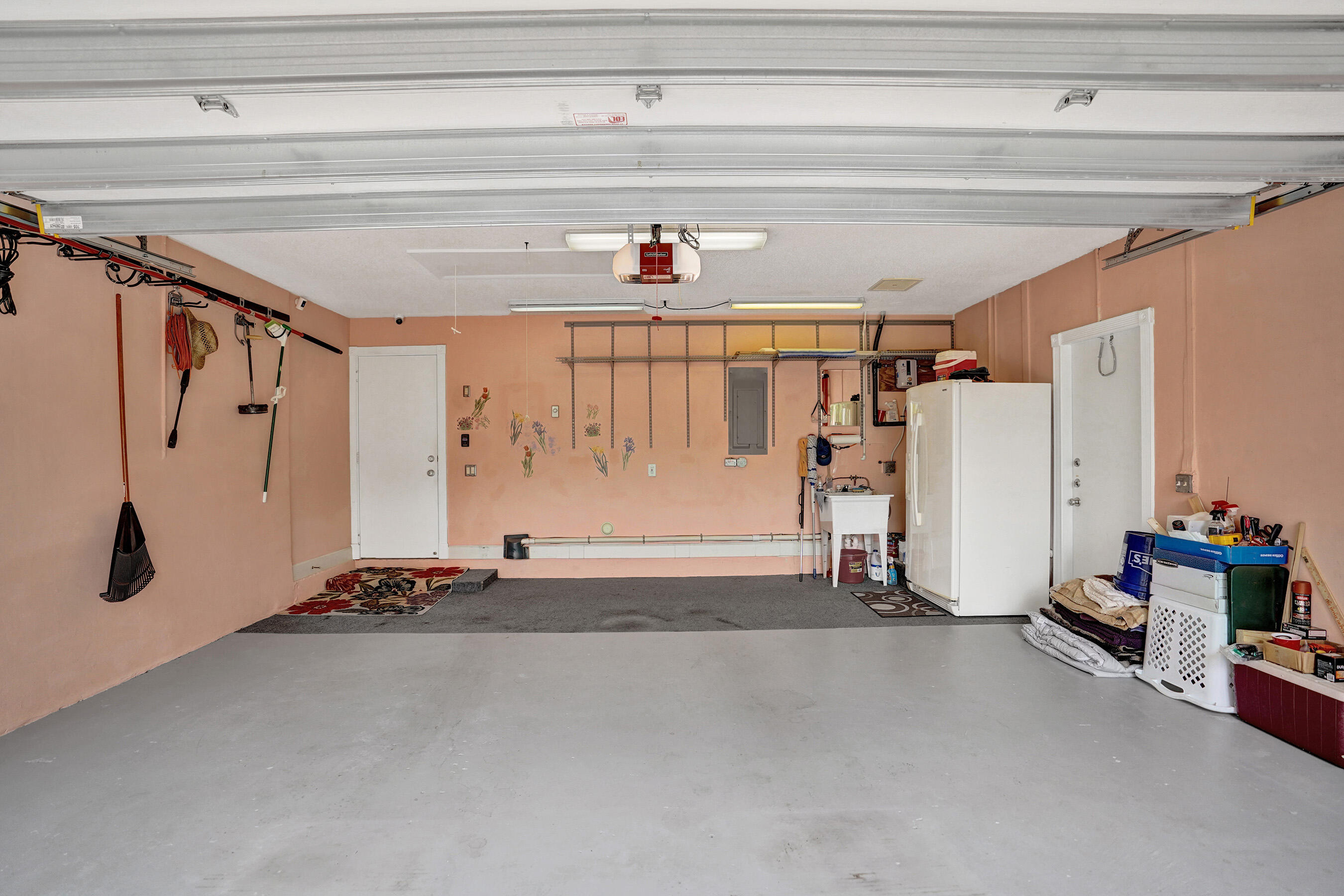 600 NW 45th Avenue