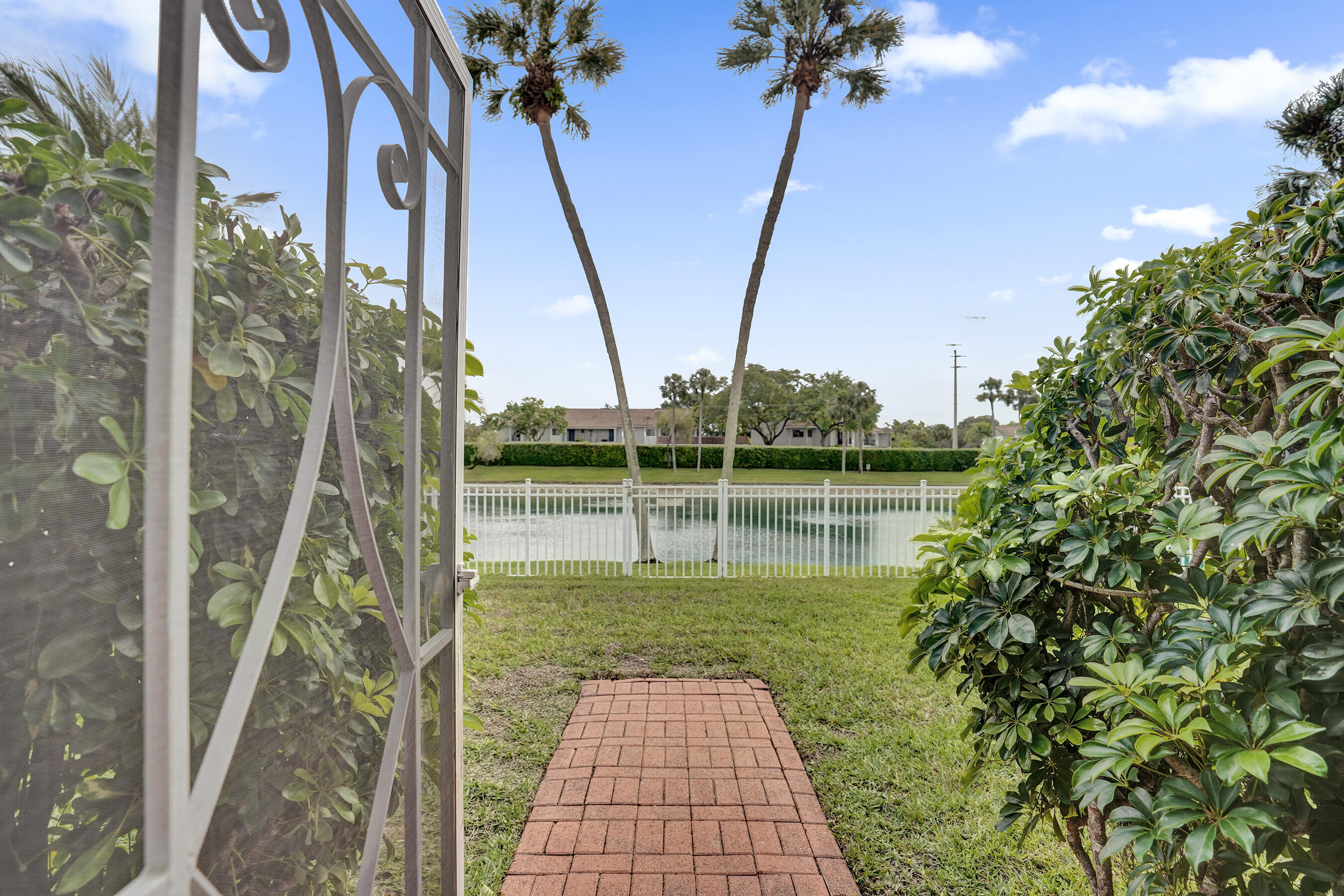 600 NW 45th Avenue