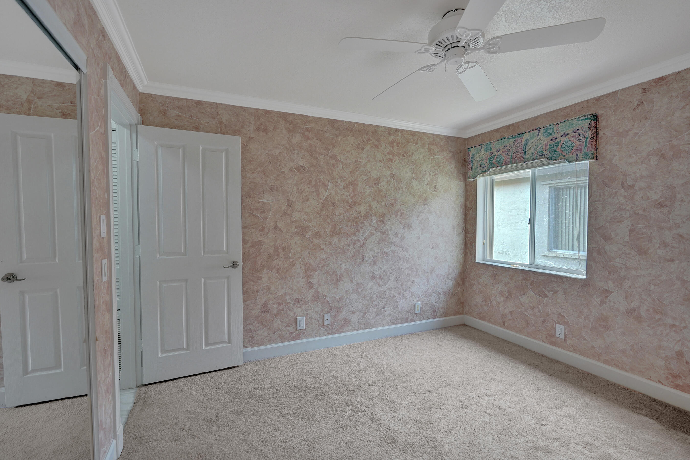 600 NW 45th Avenue