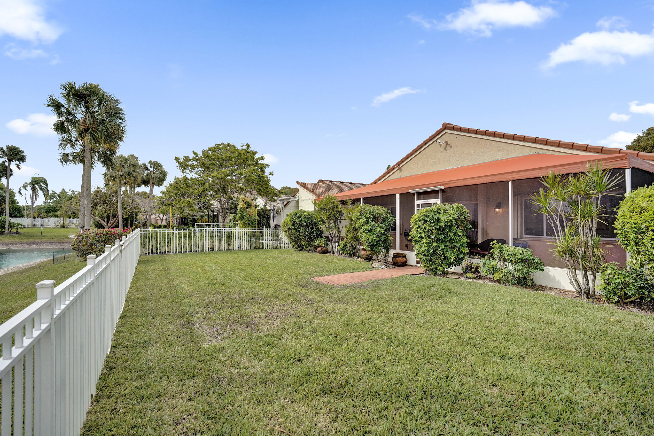600 NW 45th Avenue