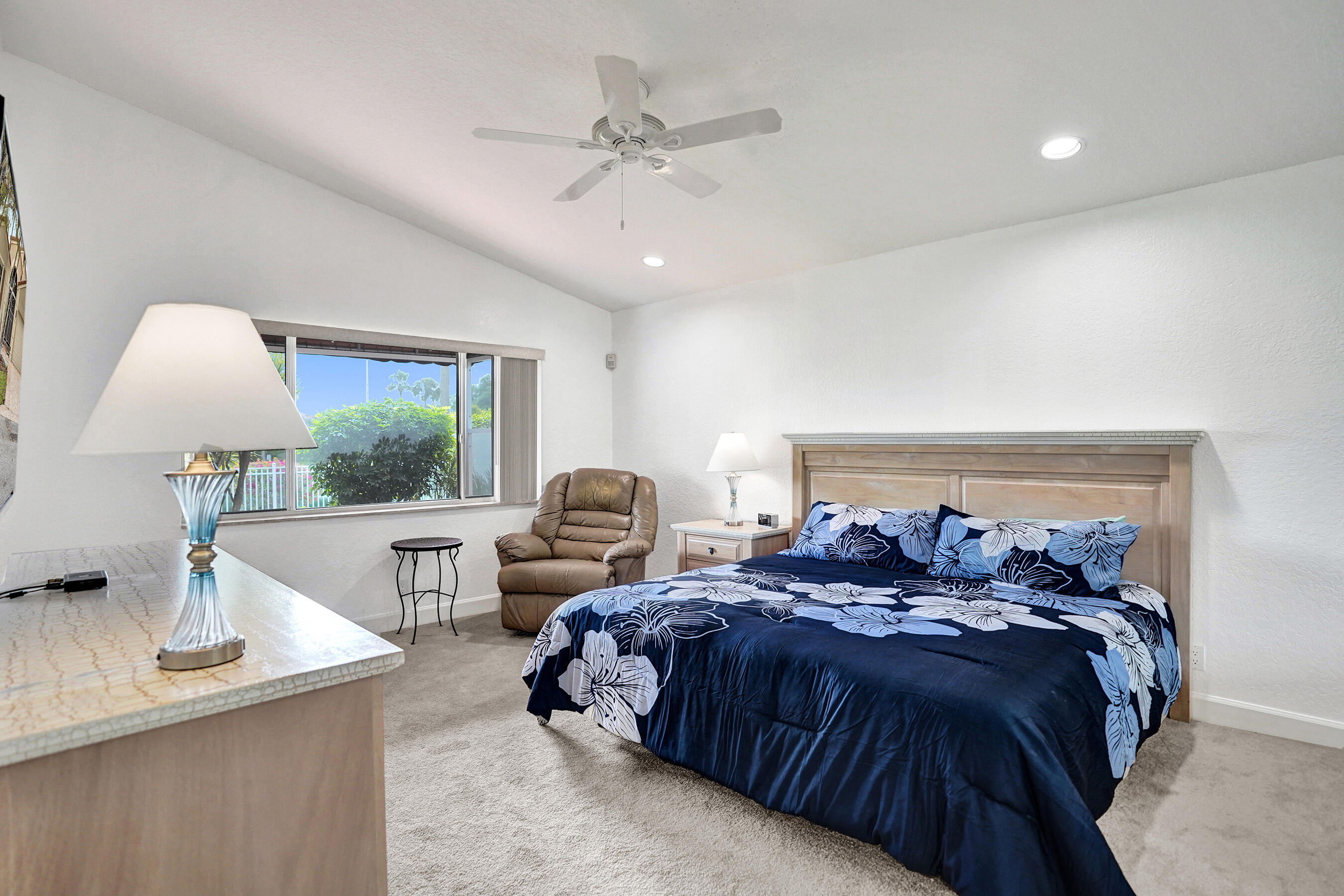 600 NW 45th Avenue
