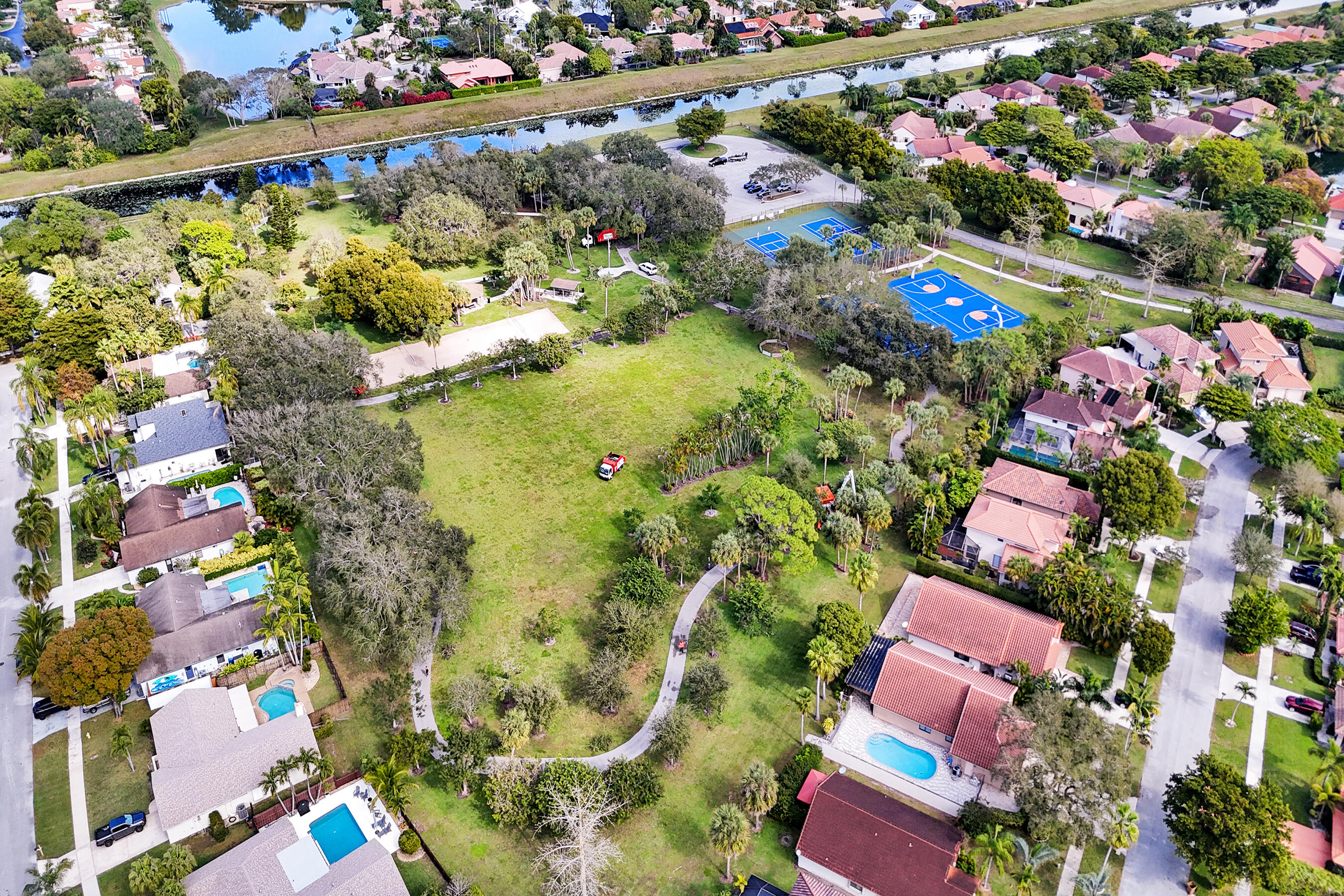 600 NW 45th Avenue