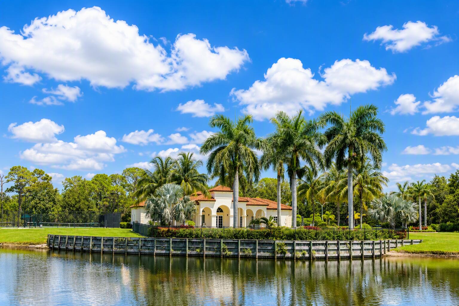 187 SE Via Sangro, Port St. Lucie