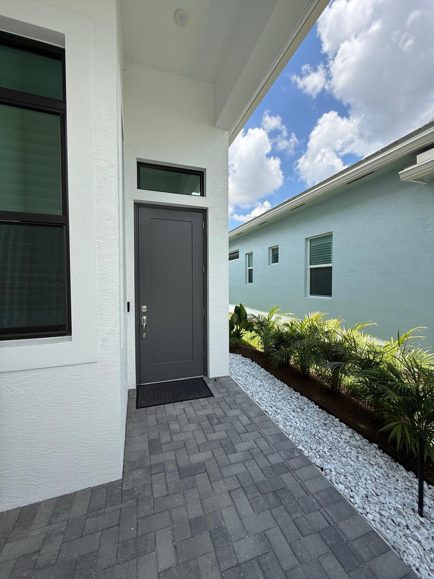 187 SE Via Sangro, Port St. Lucie