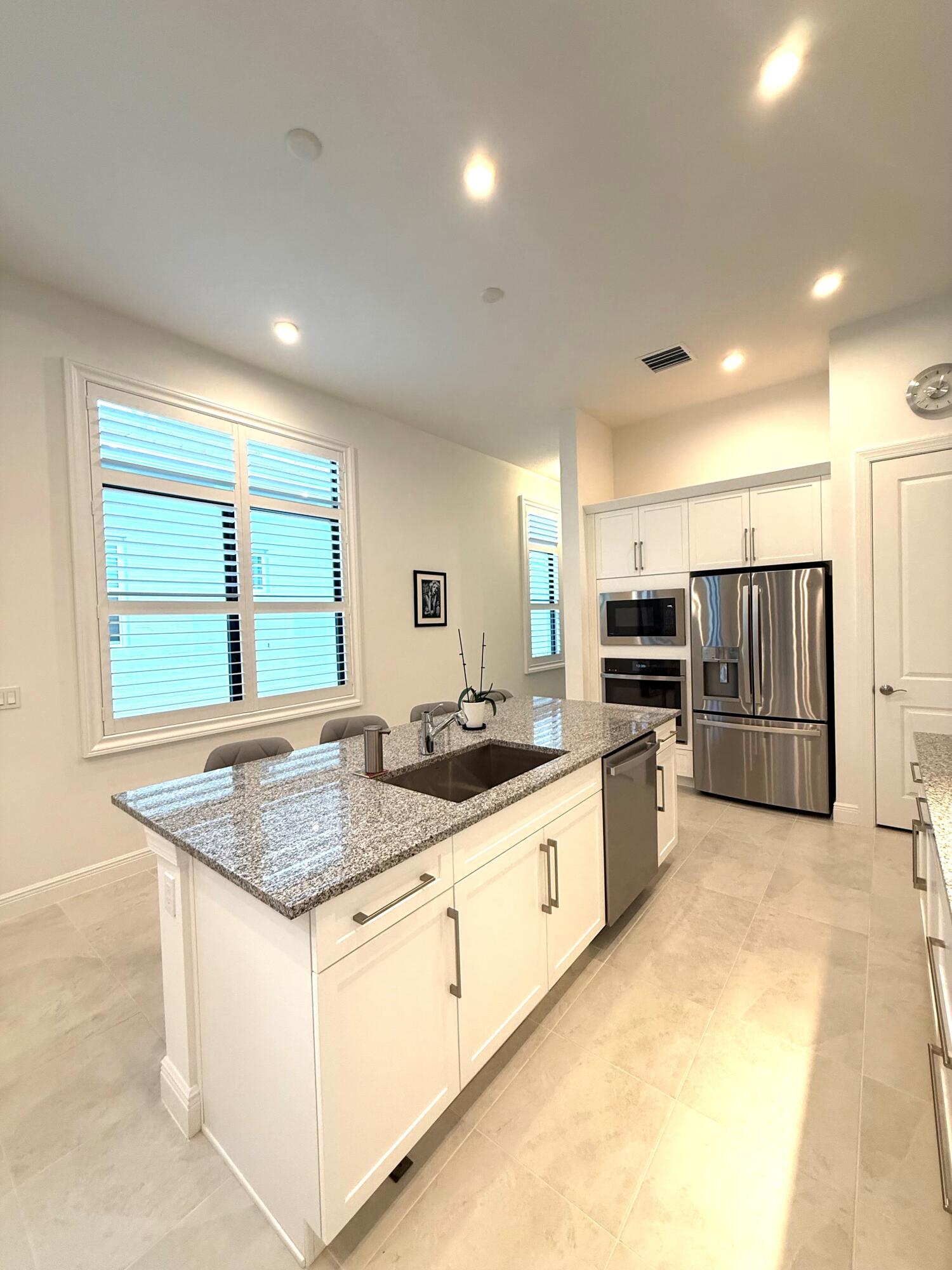 187 SE Via Sangro, Port St. Lucie