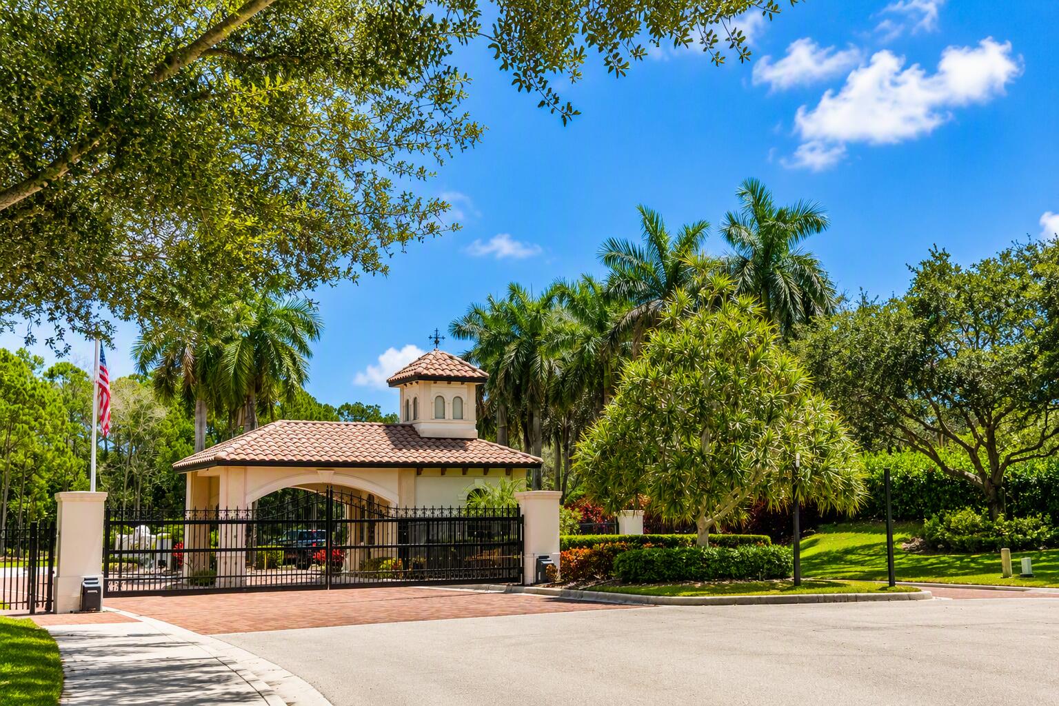 187 SE Via Sangro, Port St. Lucie
