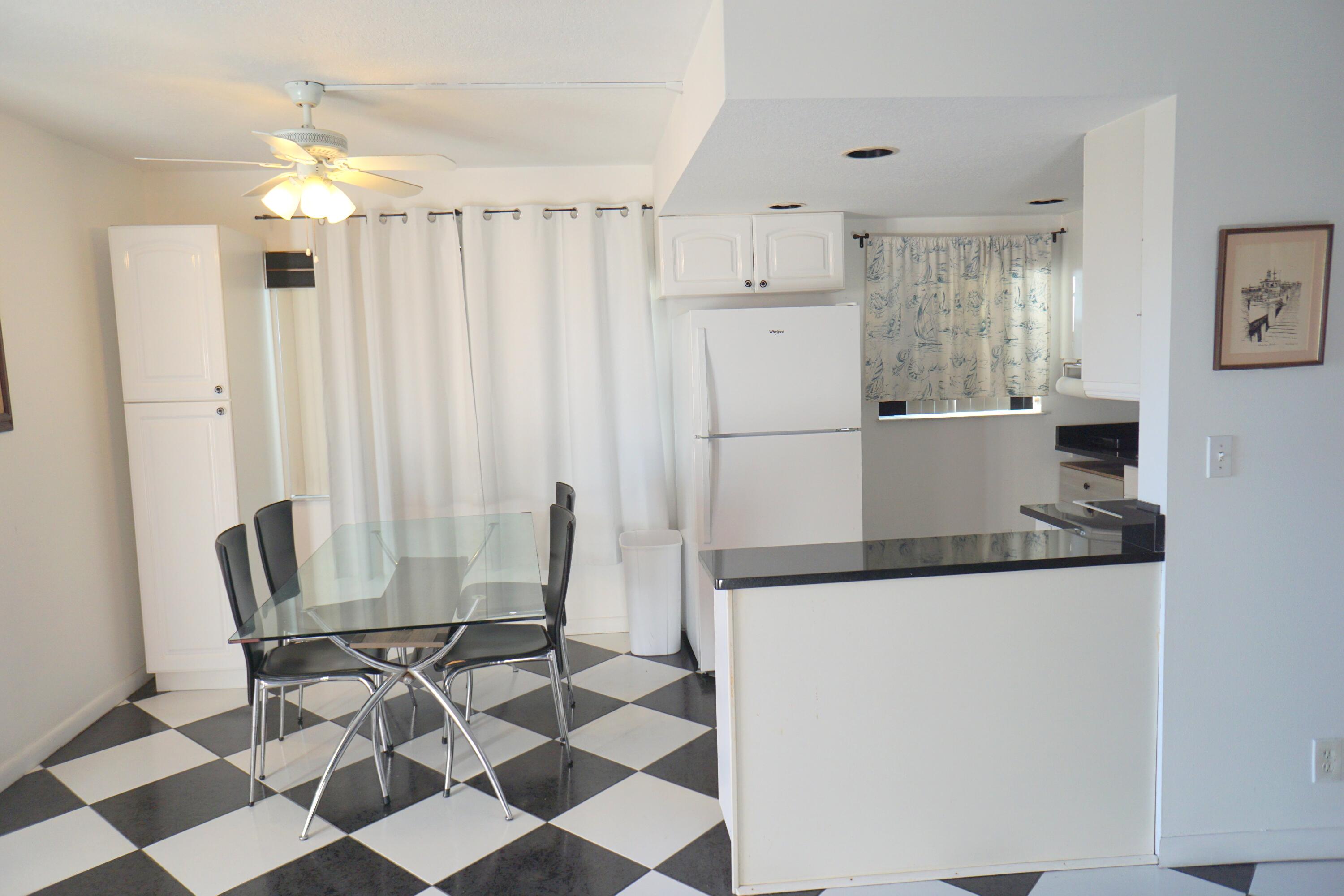 401 Southampton