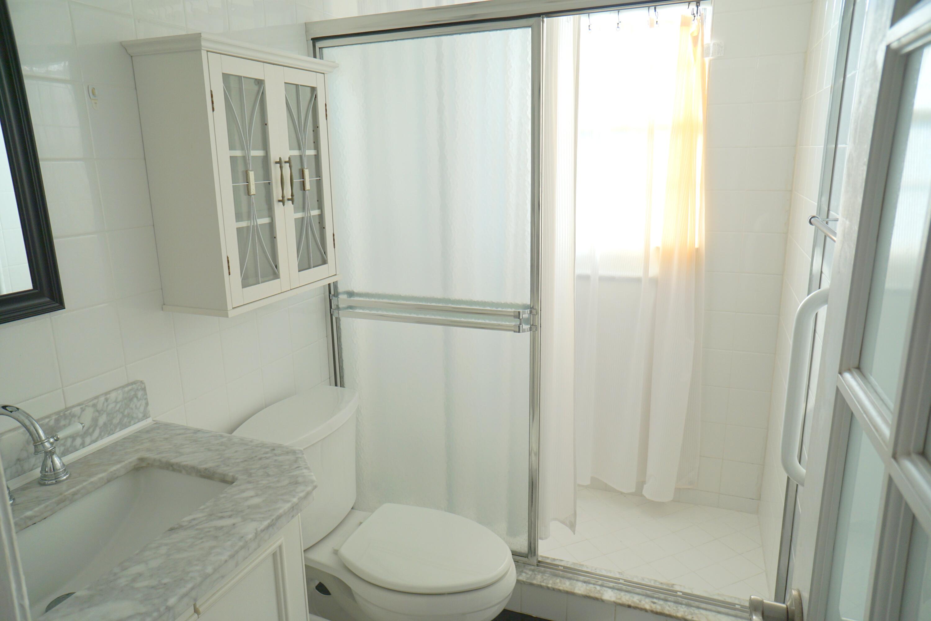 401 Southampton