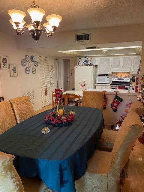 8105 NW 27th Street 1