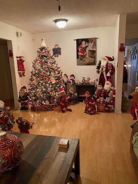 8105 NW 27th Street 1