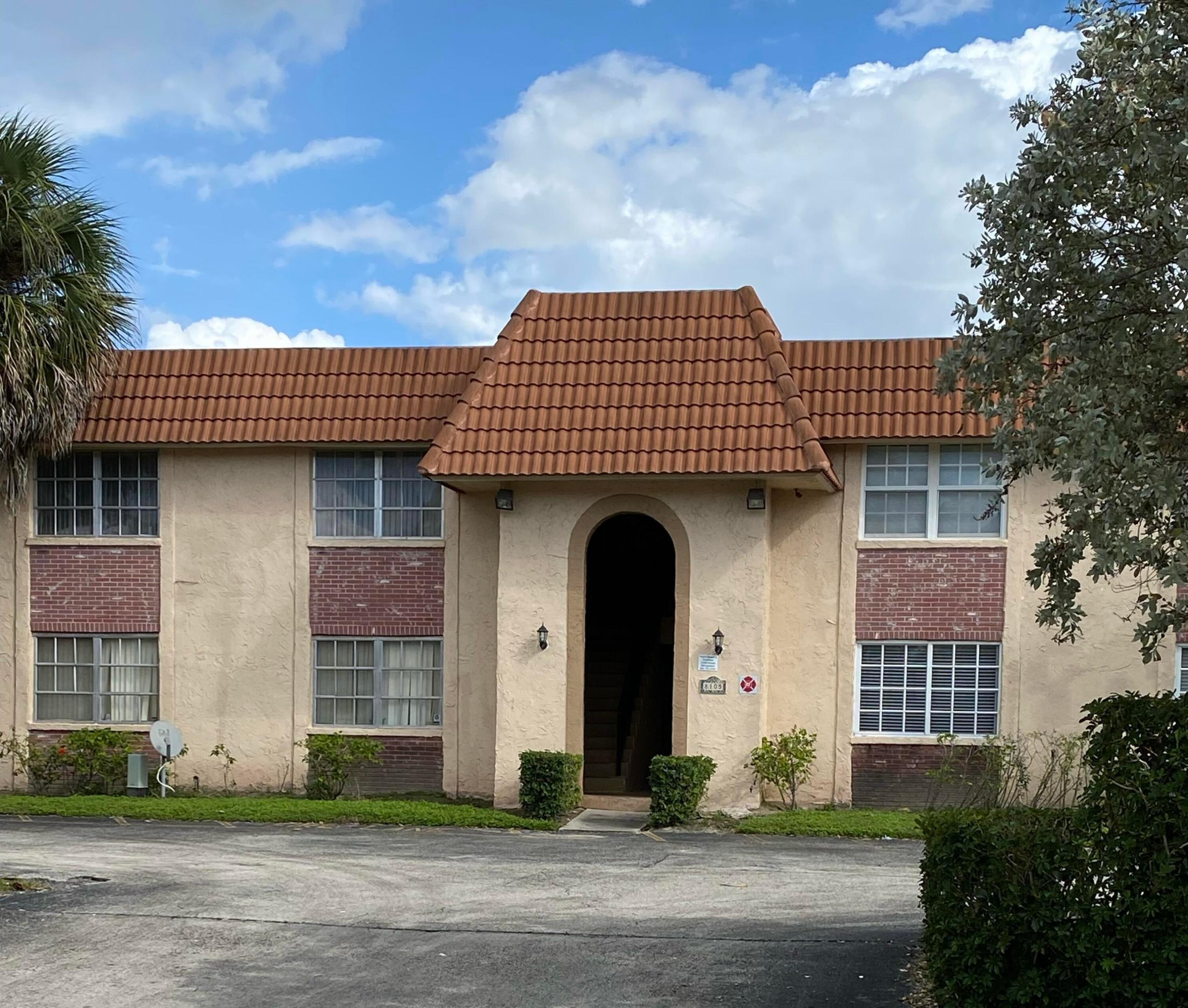 8105 NW 27th Street 1