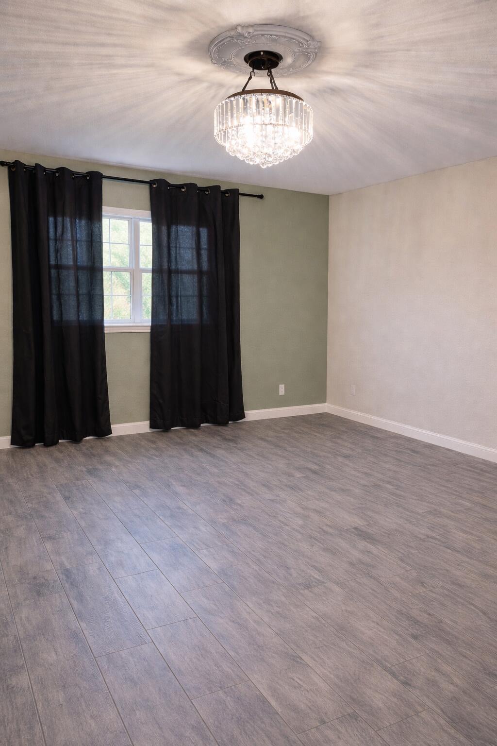 5512 Buchanan Drive