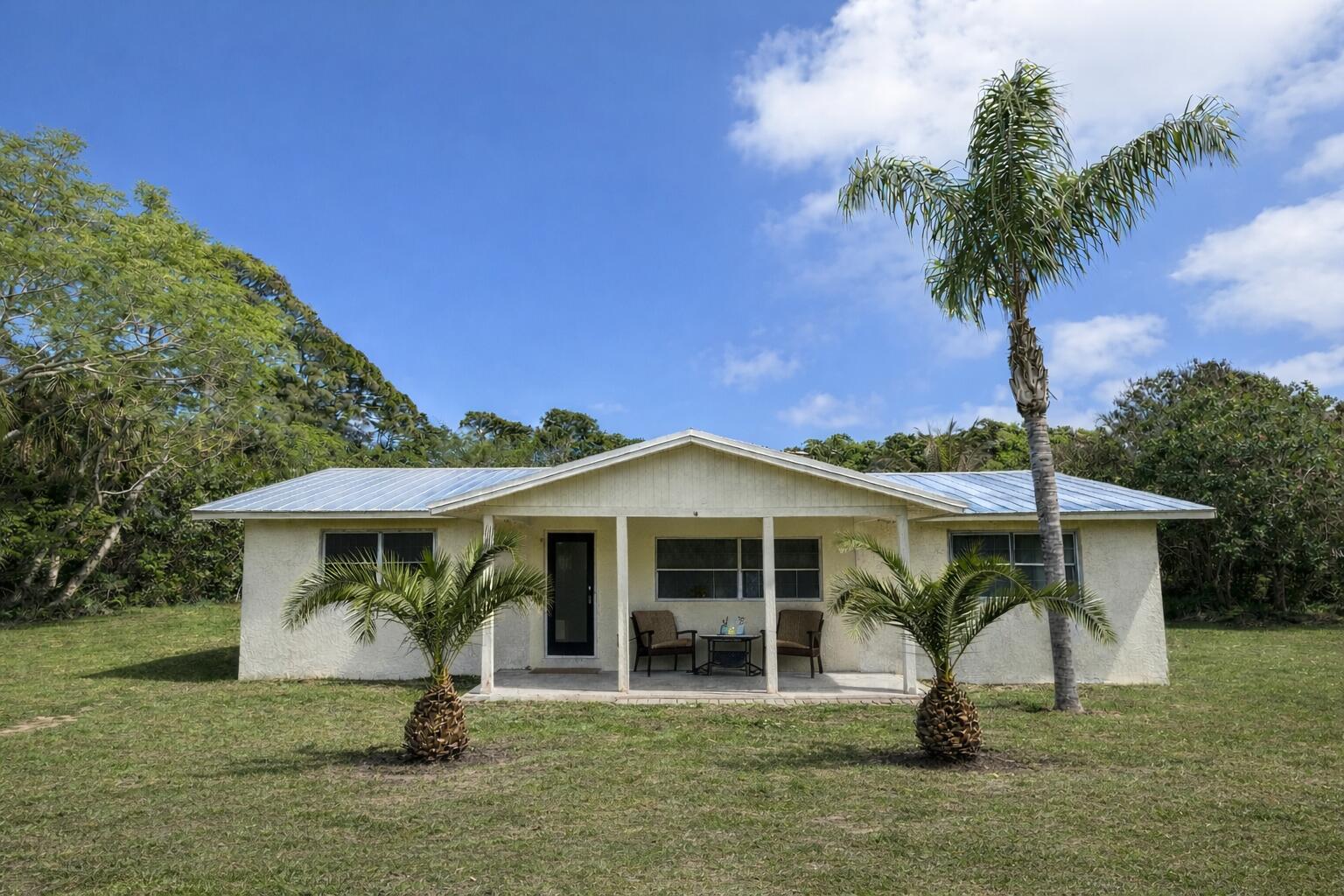 5512 Buchanan Drive