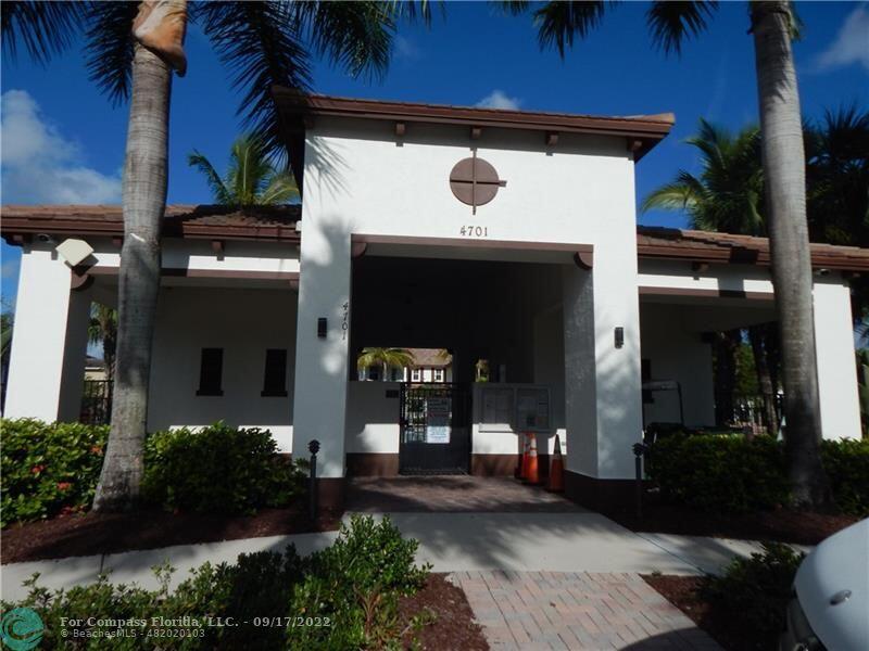 4720 Mimosa Place 909