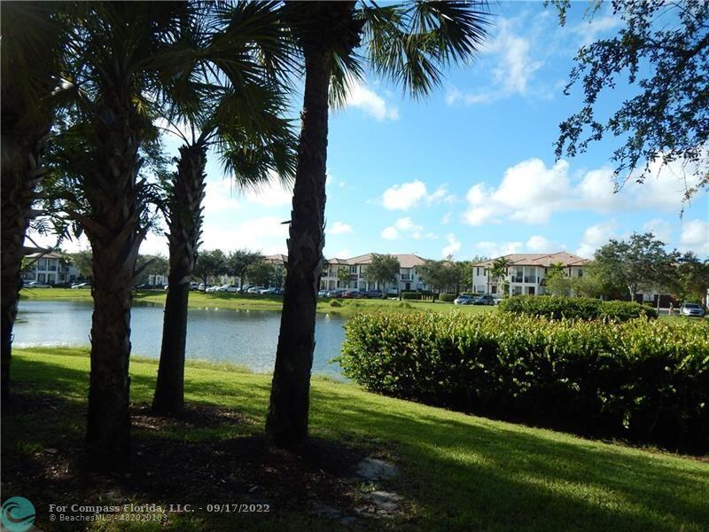 4720 Mimosa Place 909