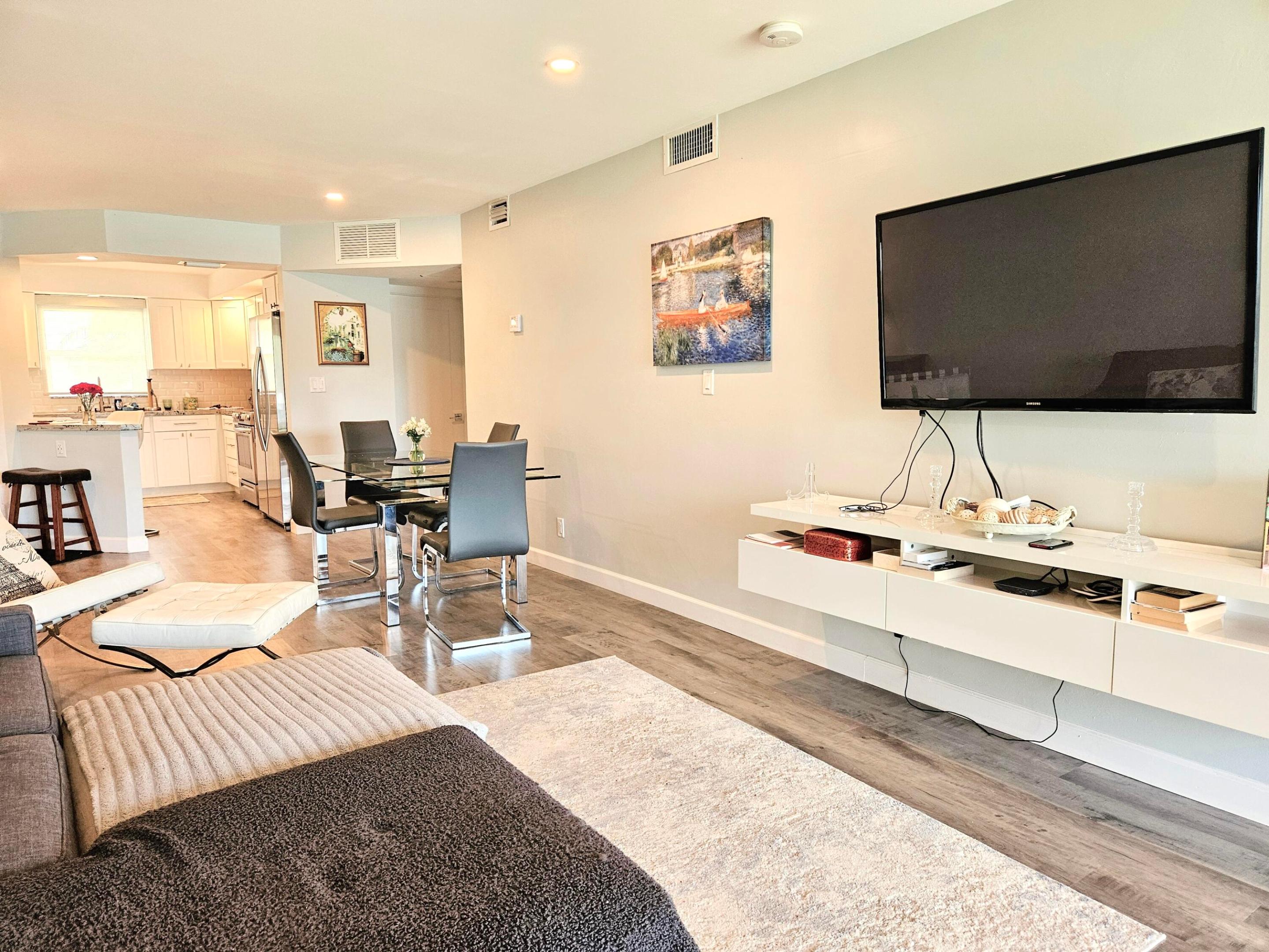 5530 N Ocean Boulevard 106