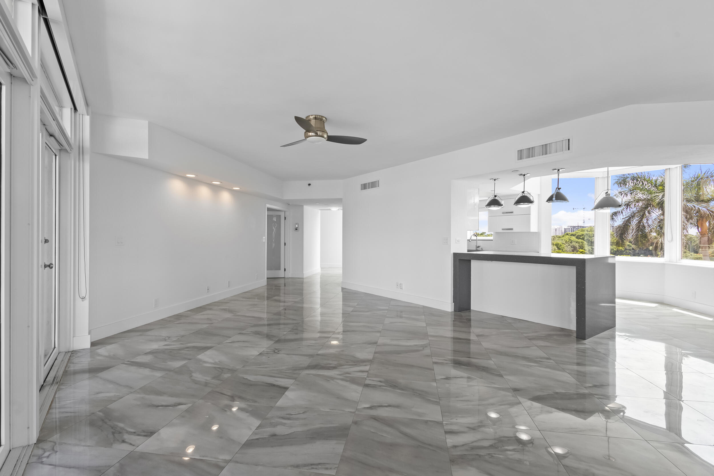 300 SE 5th Avenue 5180