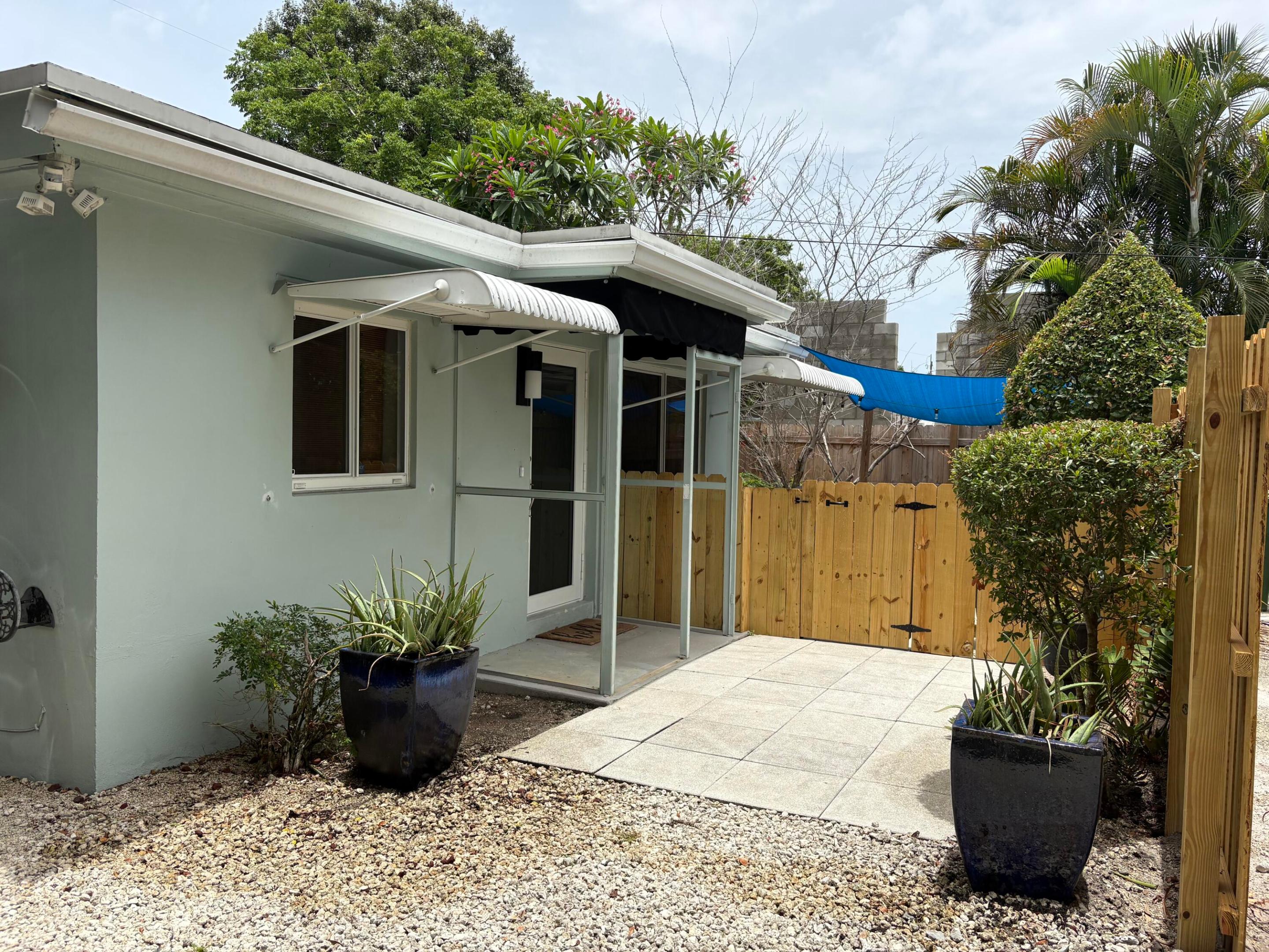 501 SW 11th Street R
