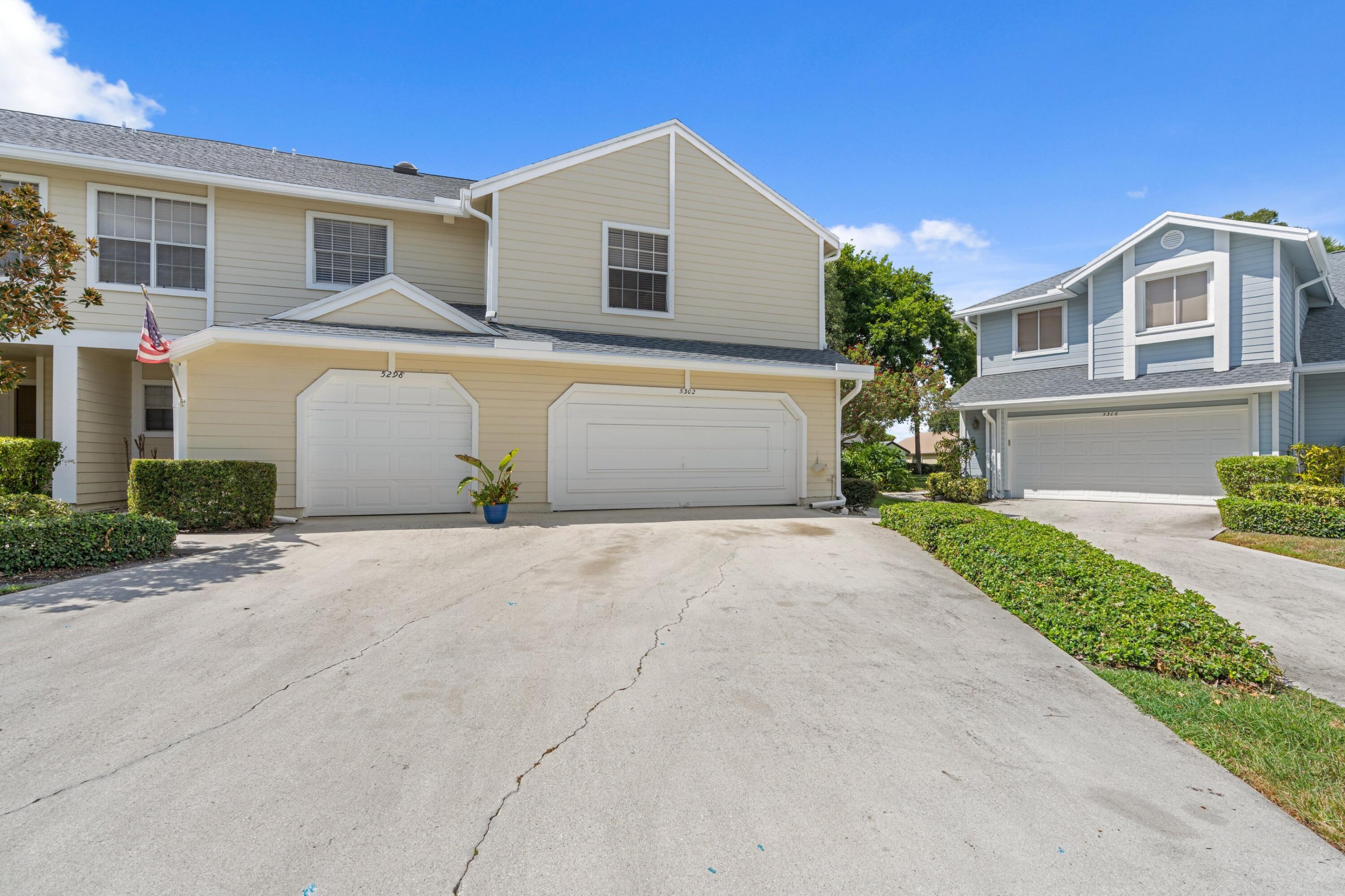 5302 Sapphire Valley