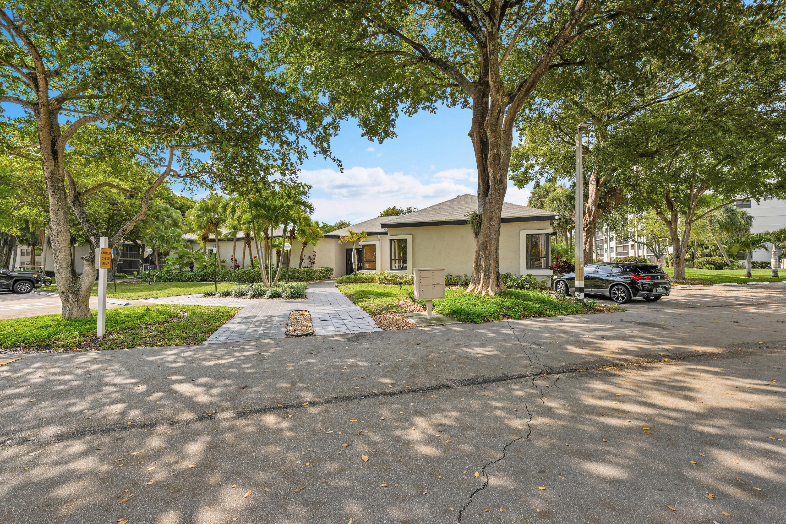 1266 S Military Trail 547