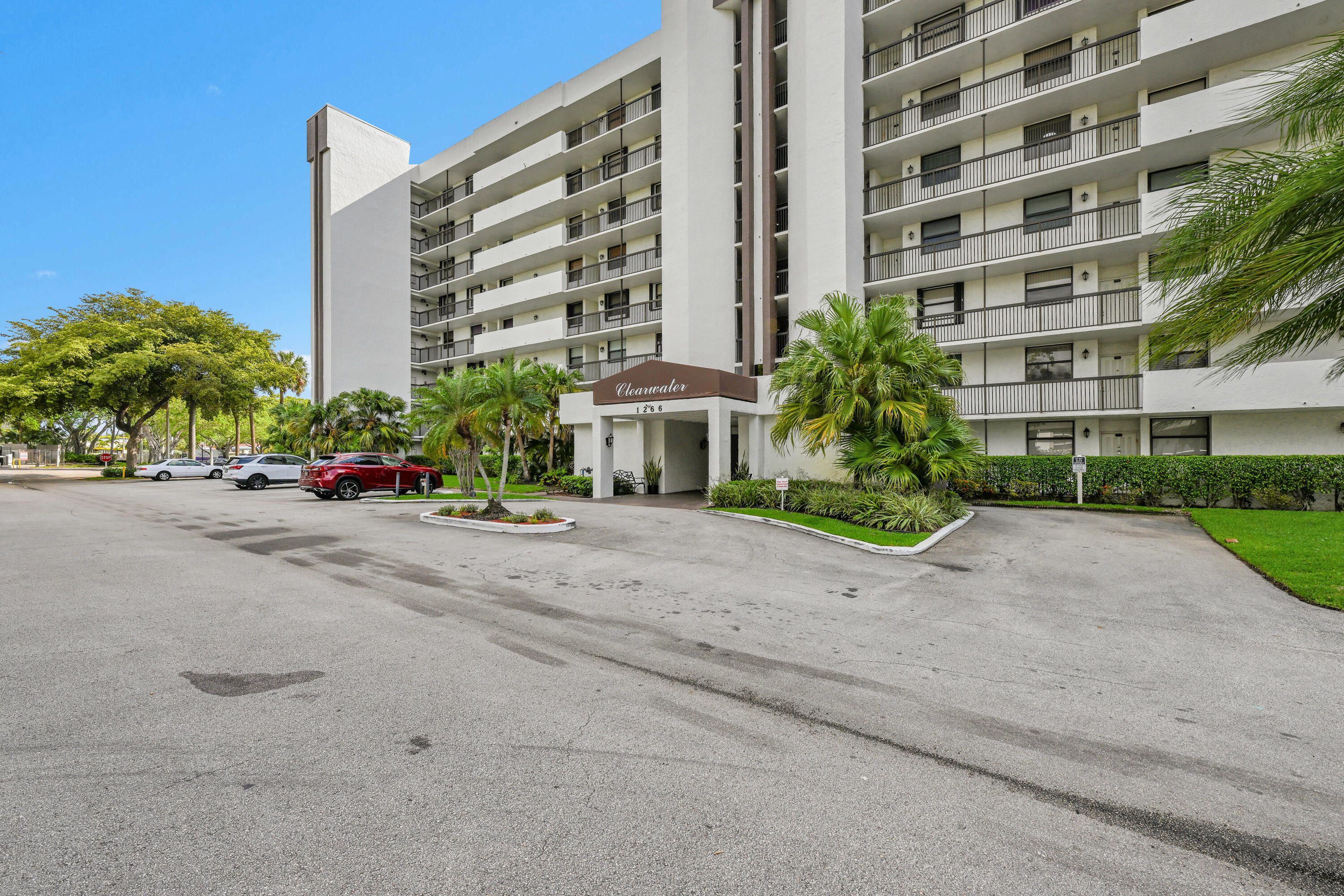1266 S Military Trail 547