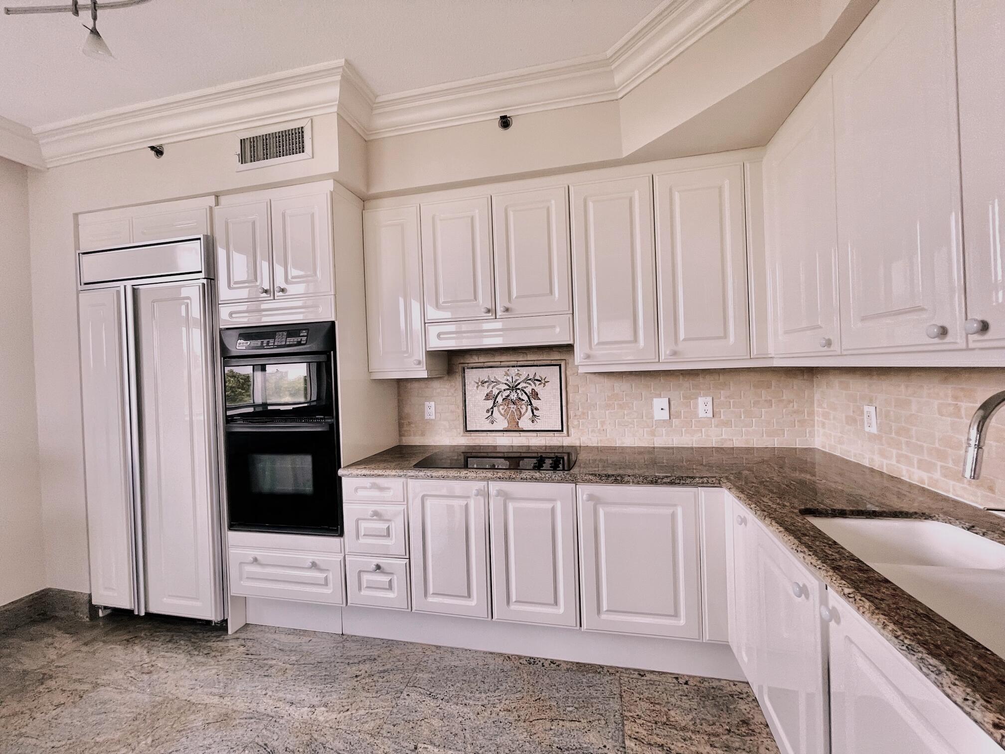 3720 S Ocean Boulevard 301b