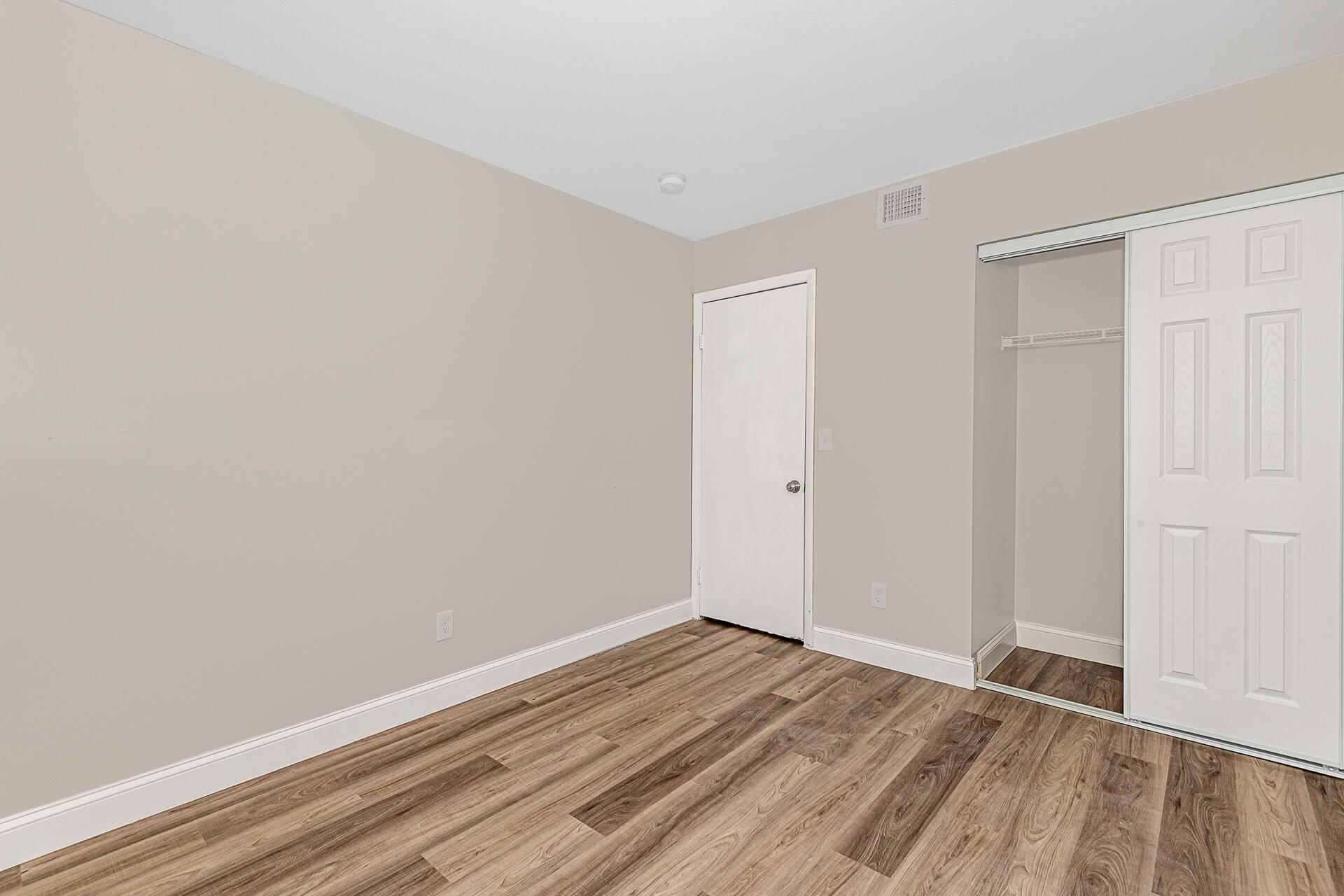 11500-11506 NW 43rd Court
