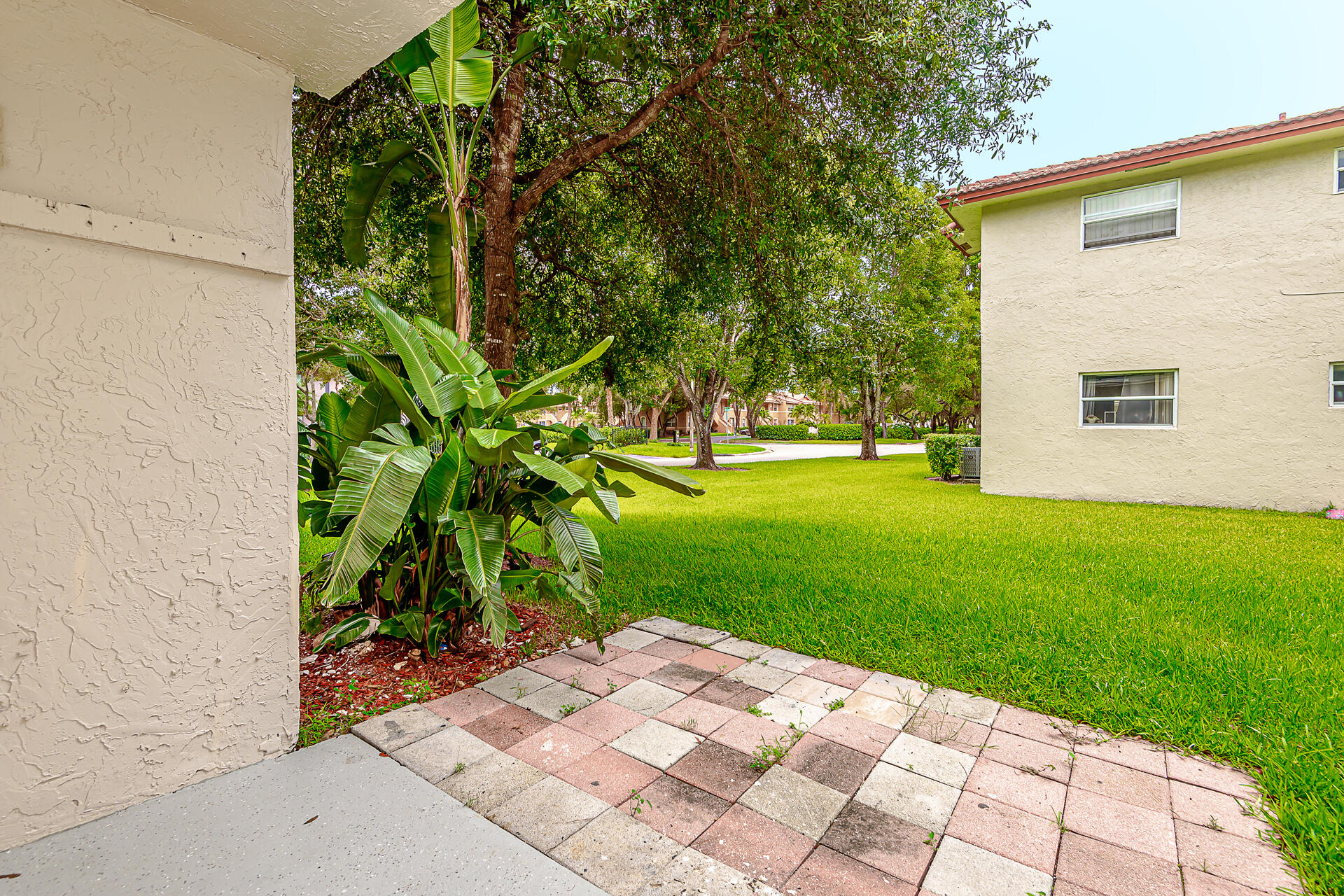 11500-11506 NW 43rd Court