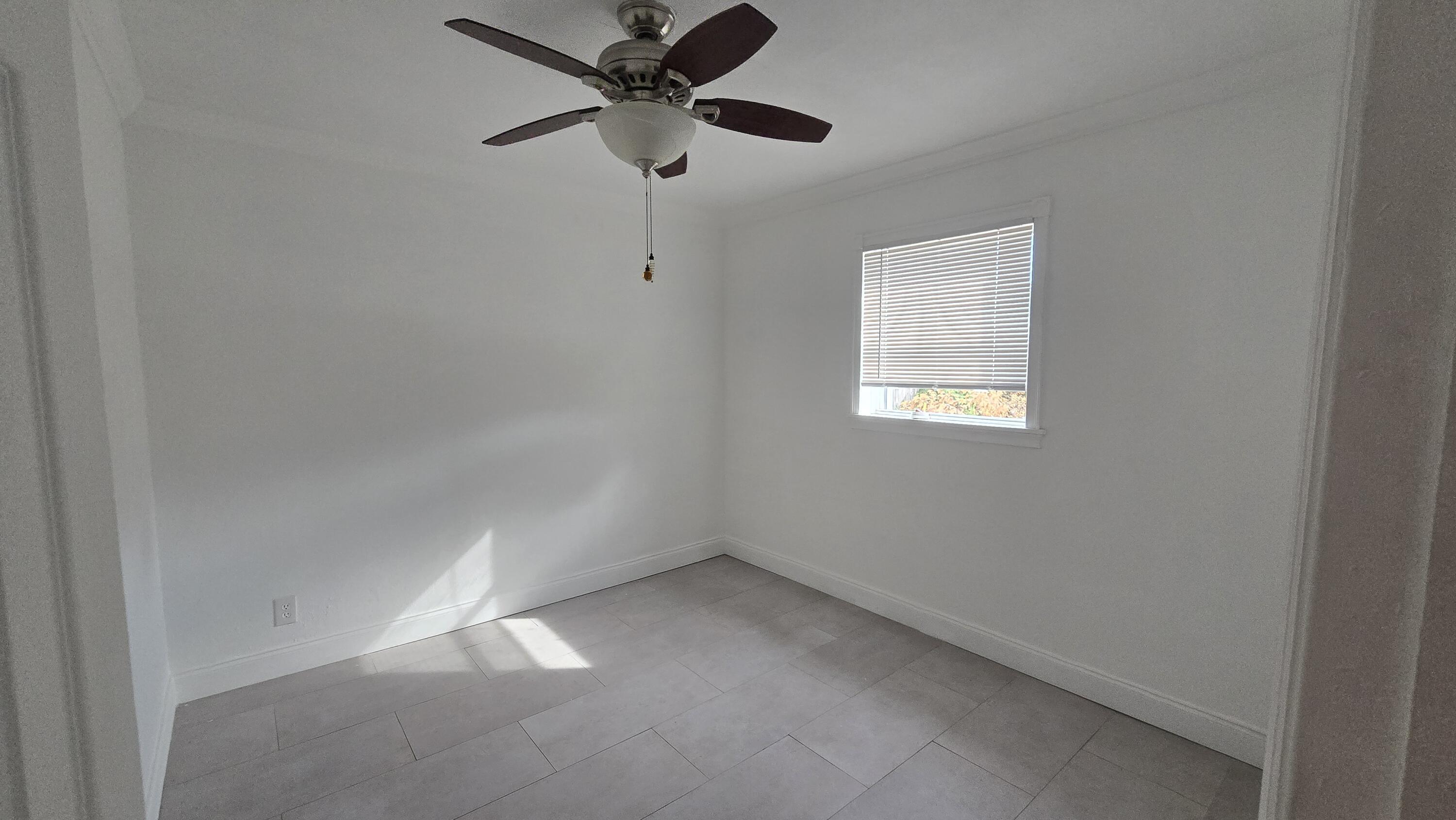 1512 NE 28th Street