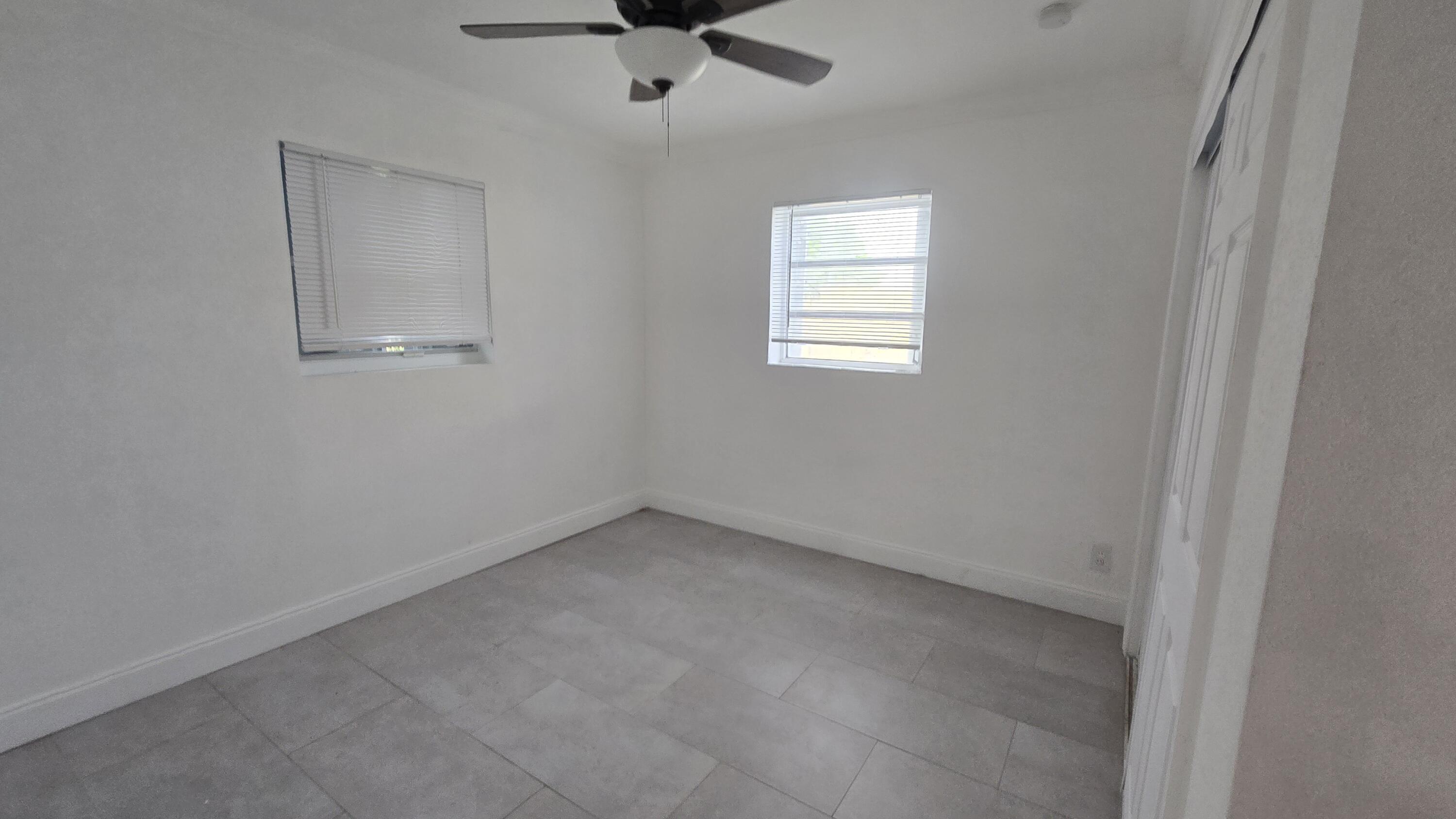 1512 NE 28th Street