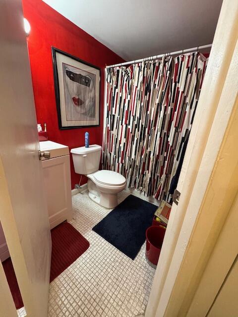 610 Tennis Club Drive 105