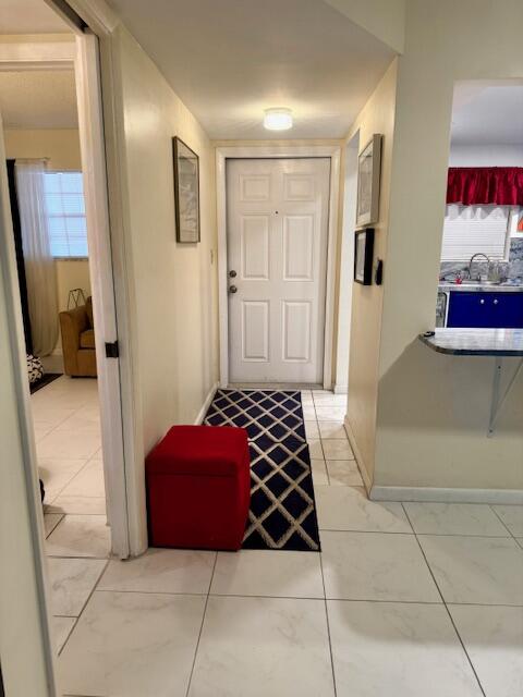 610 Tennis Club Drive 105