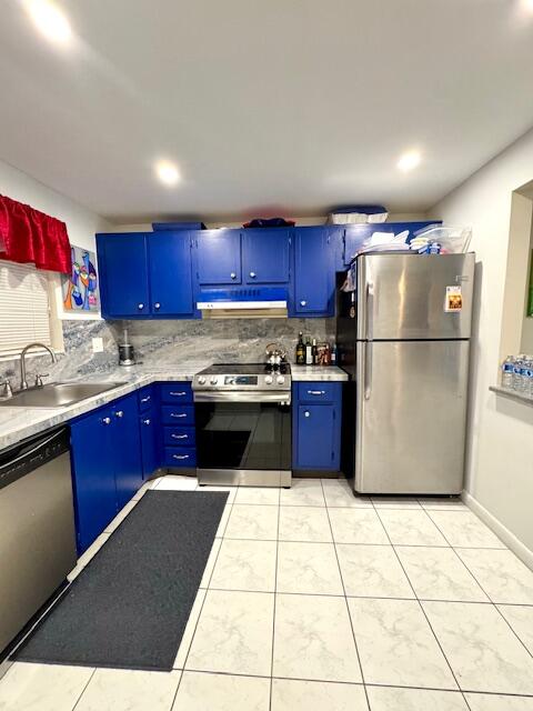 610 Tennis Club Drive 105