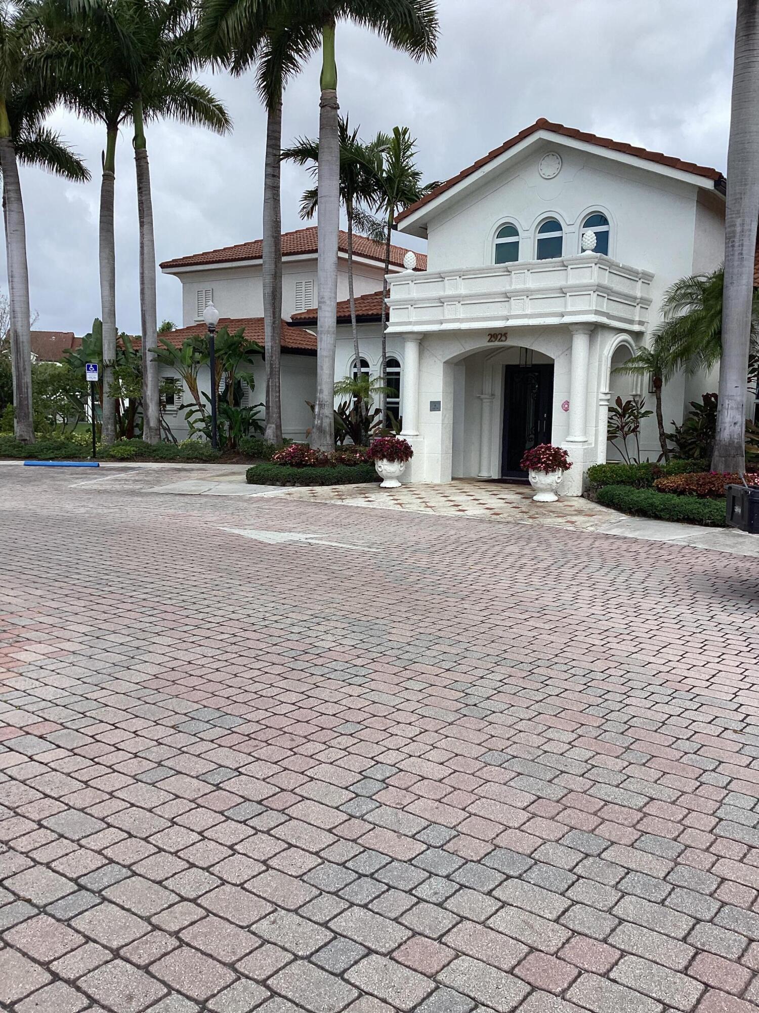 116 Villa Circle 116