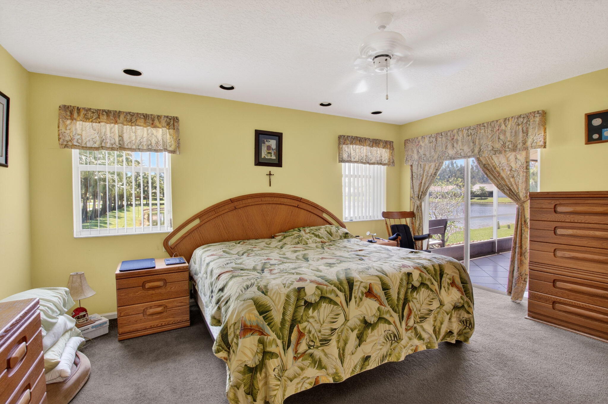 5665 Aspen Ridge Circle