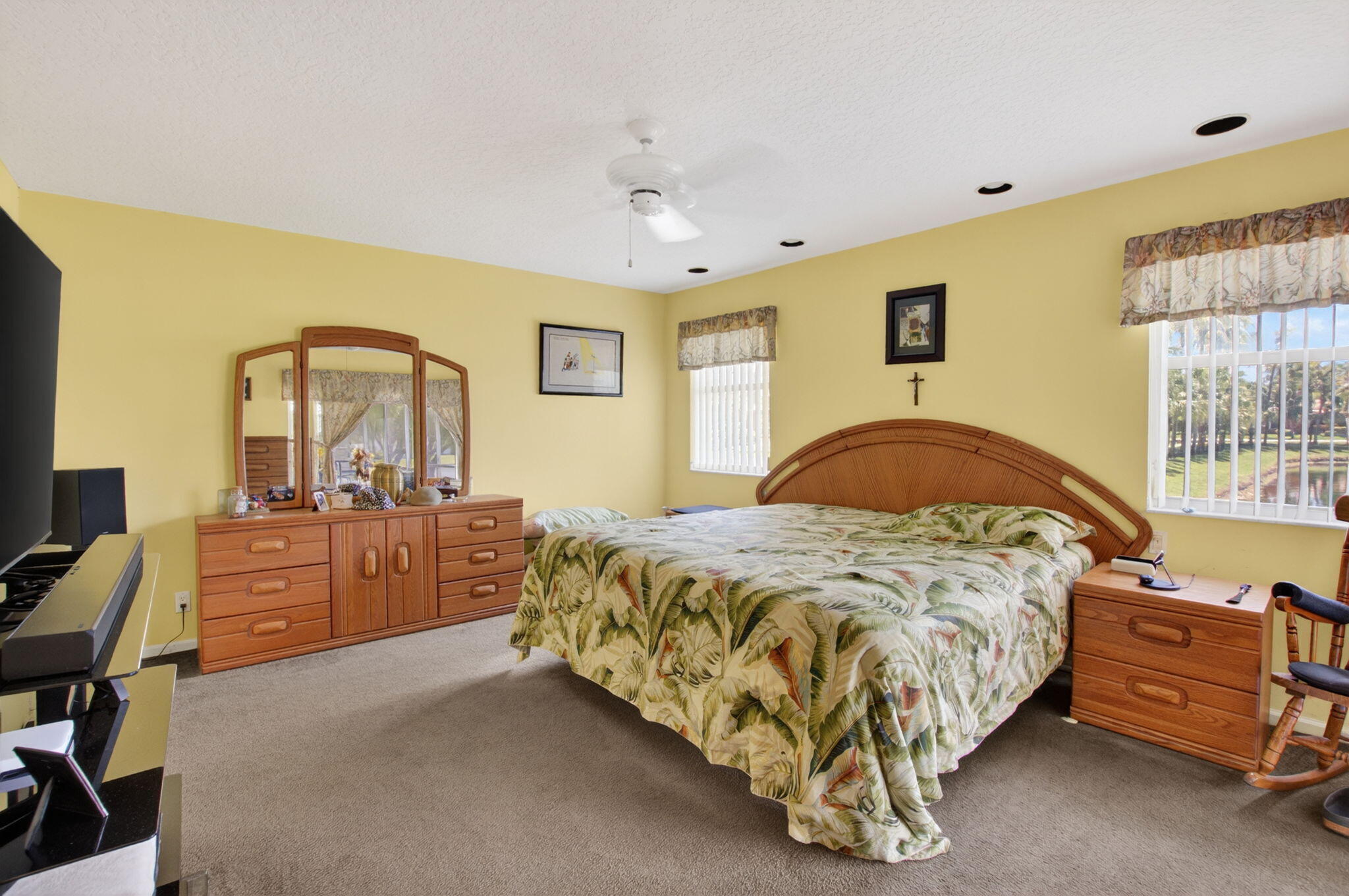 5665 Aspen Ridge Circle
