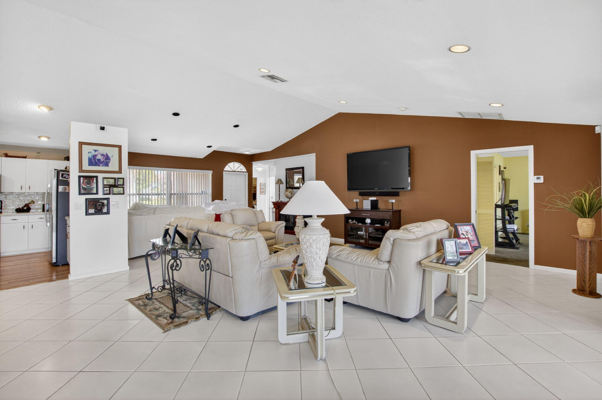 5665 Aspen Ridge Circle