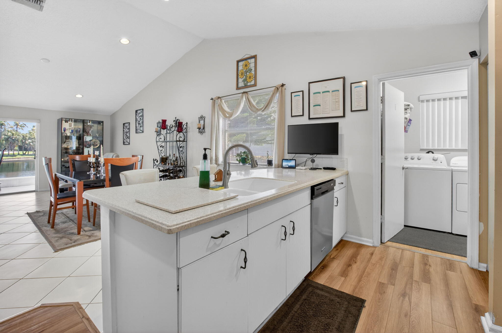 5665 Aspen Ridge Circle